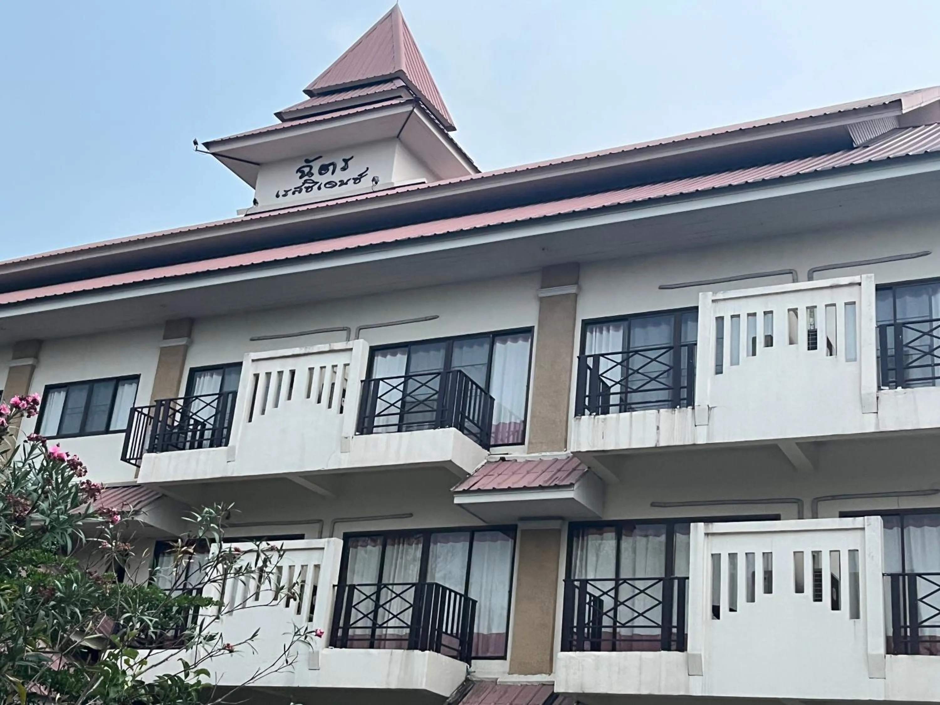 Property building in Chat Residence Hotel