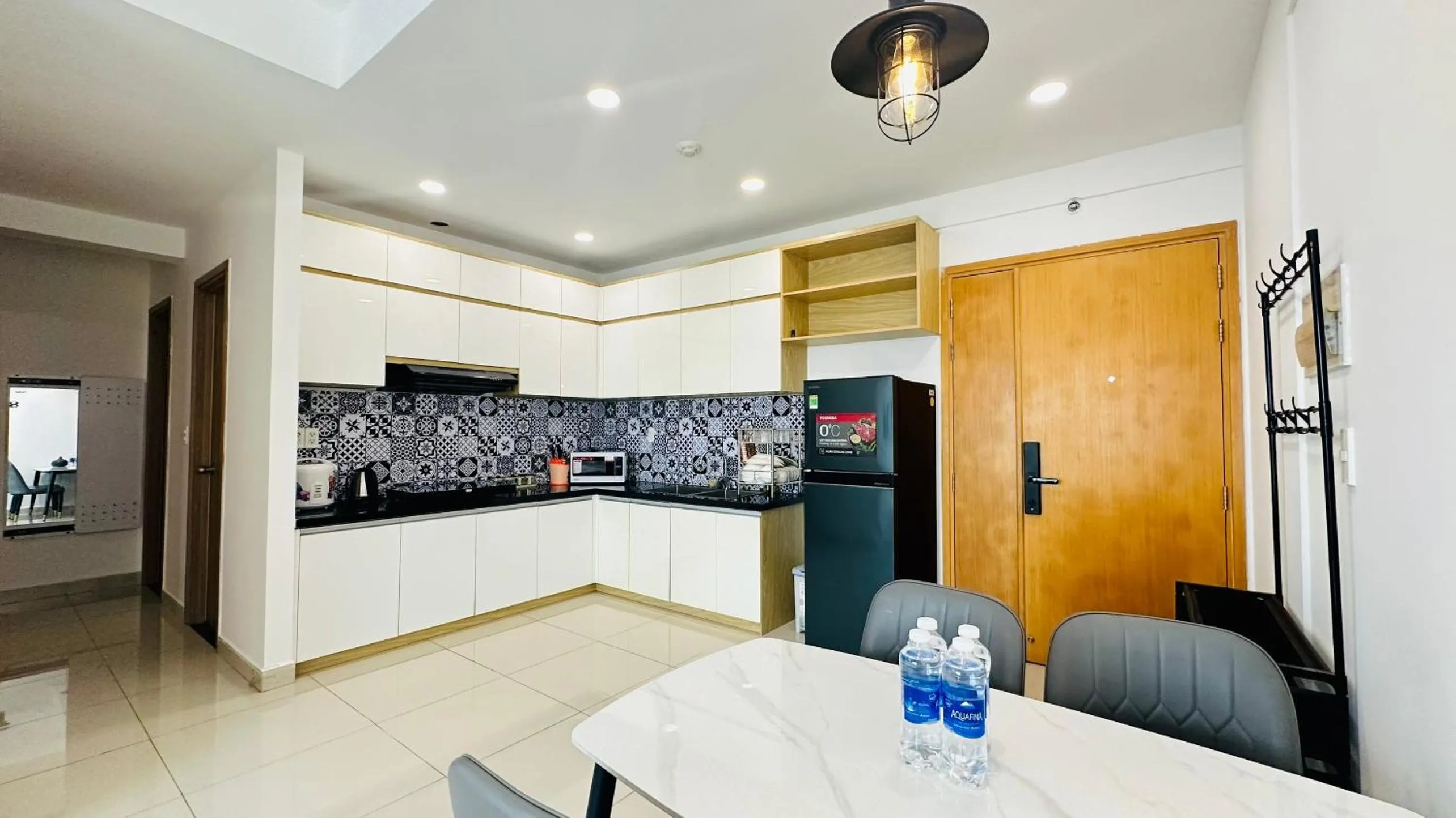 CHARMINGTON LA POINTE - LUXURY APARTMENT DISTRICT 10