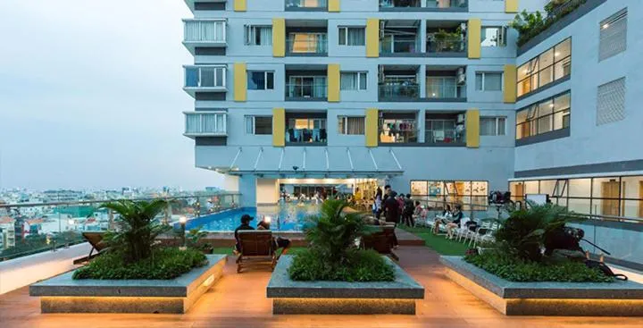 CHARMINGTON LA POINTE - LUXURY APARTMENT DISTRICT 10
