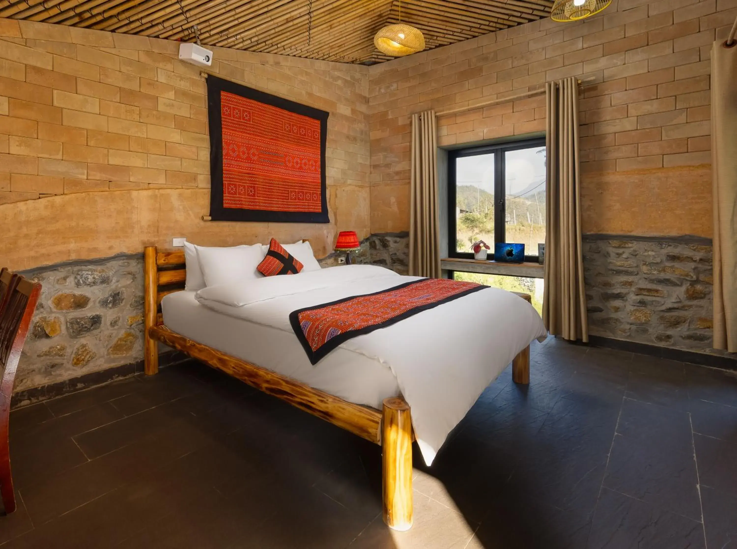 Bed in Sapaxa Spring Garden Ecolodge Bed in Sapaxa Spring Garden Ecolodge