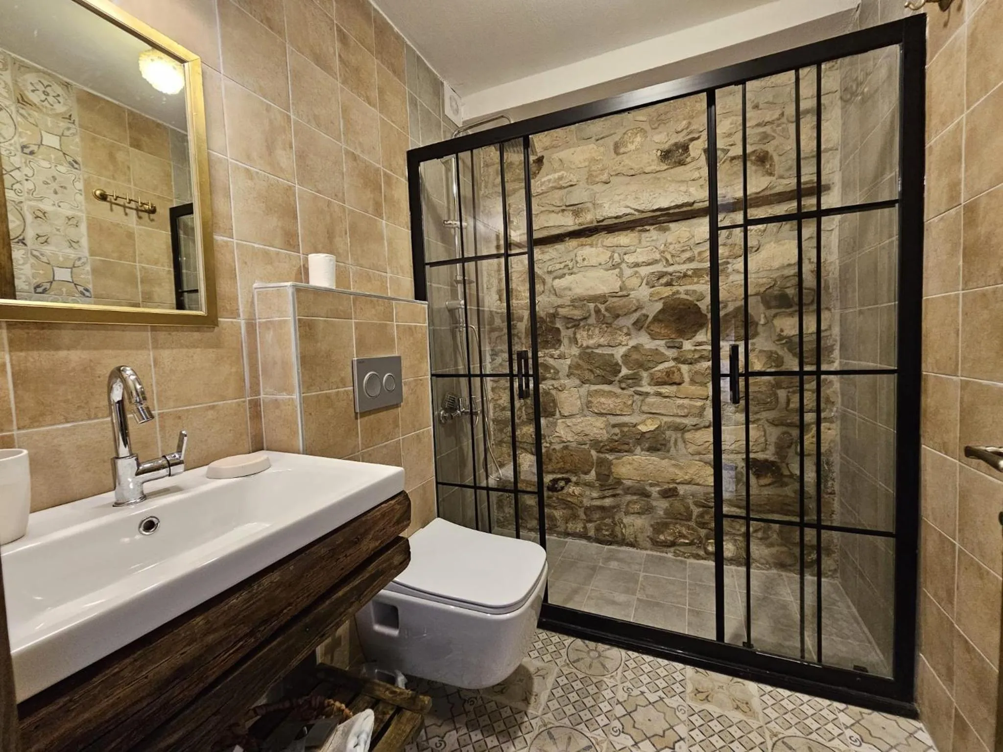 Shower in Origin Rooms Urla