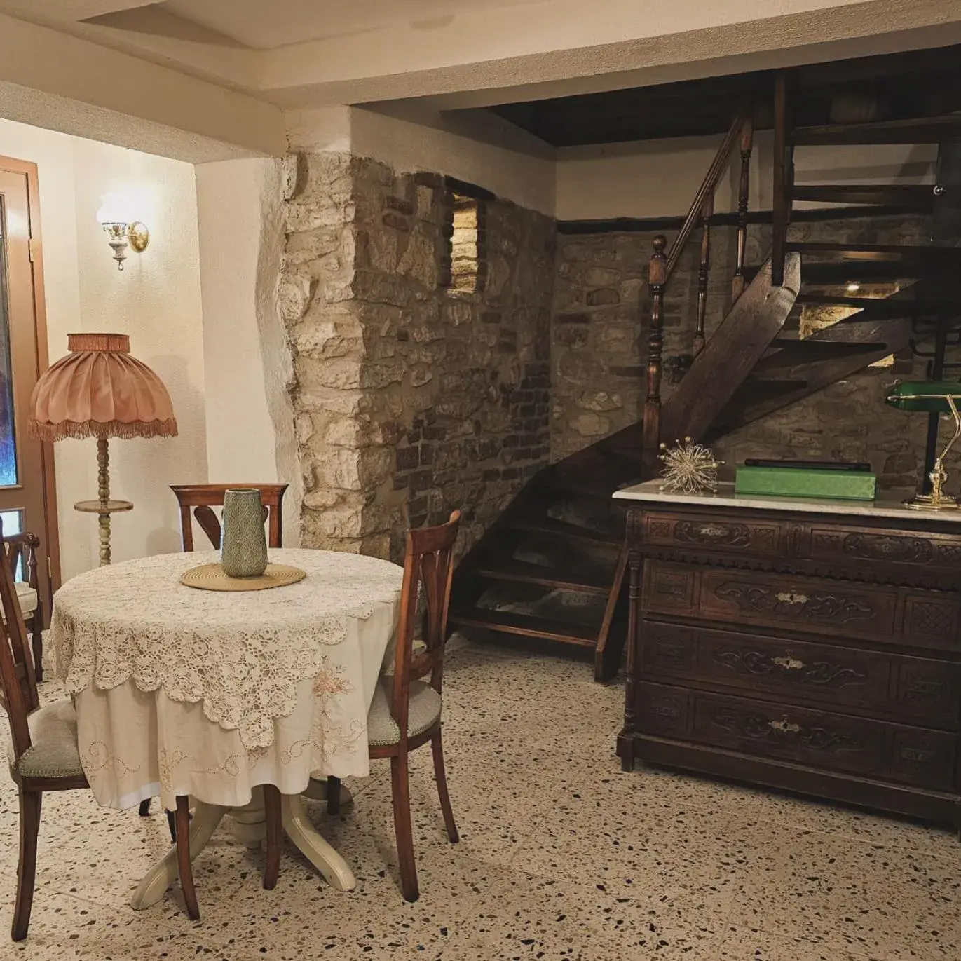 Lobby or reception in Origin Rooms Urla Lobby or reception in Origin Rooms Urla