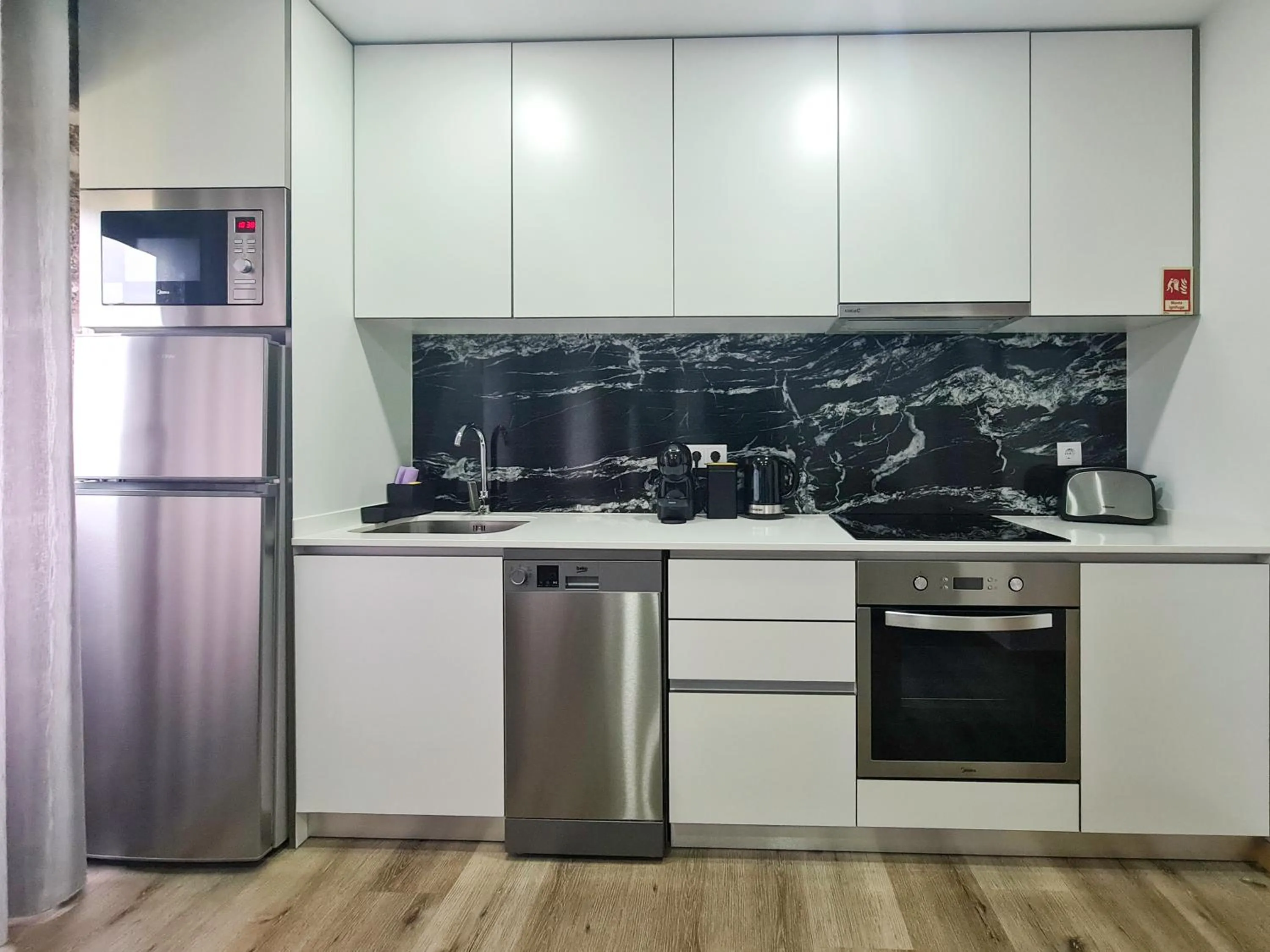 Coffee/tea facilities in Casa d'Henrique Retreat Pool and Spa