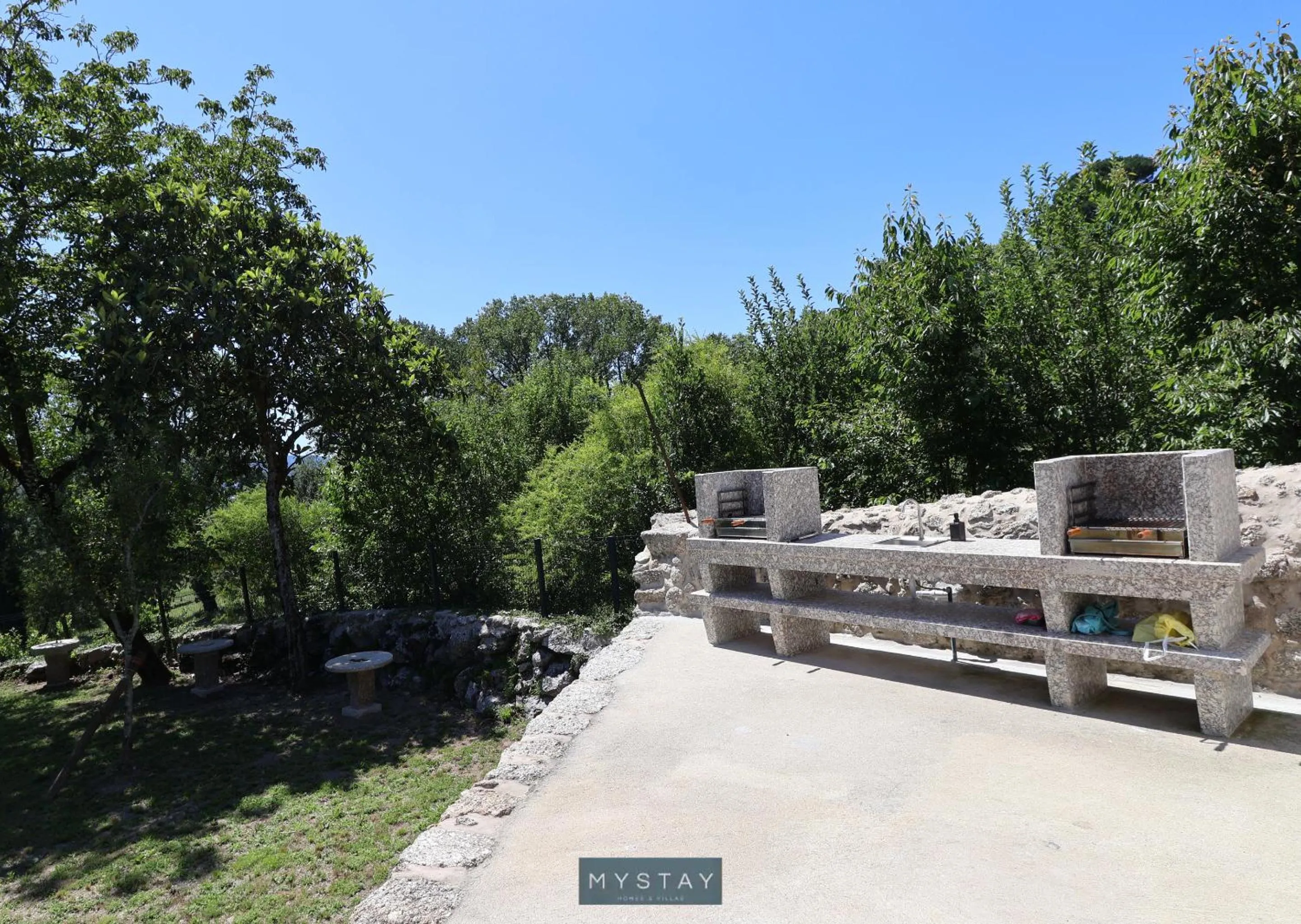 BBQ facilities in MyStay - Casa d'Henrique