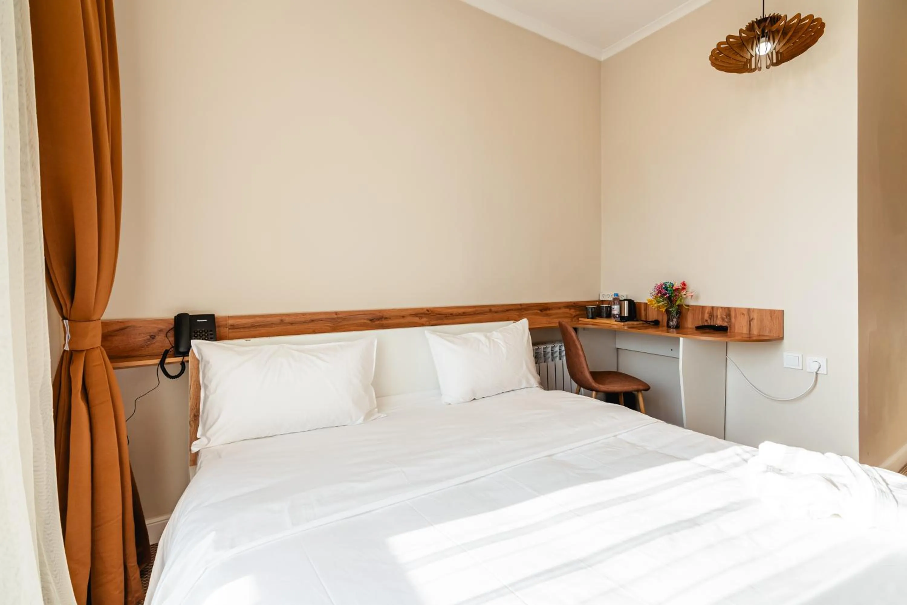 Bed in AYKUN Hotel
