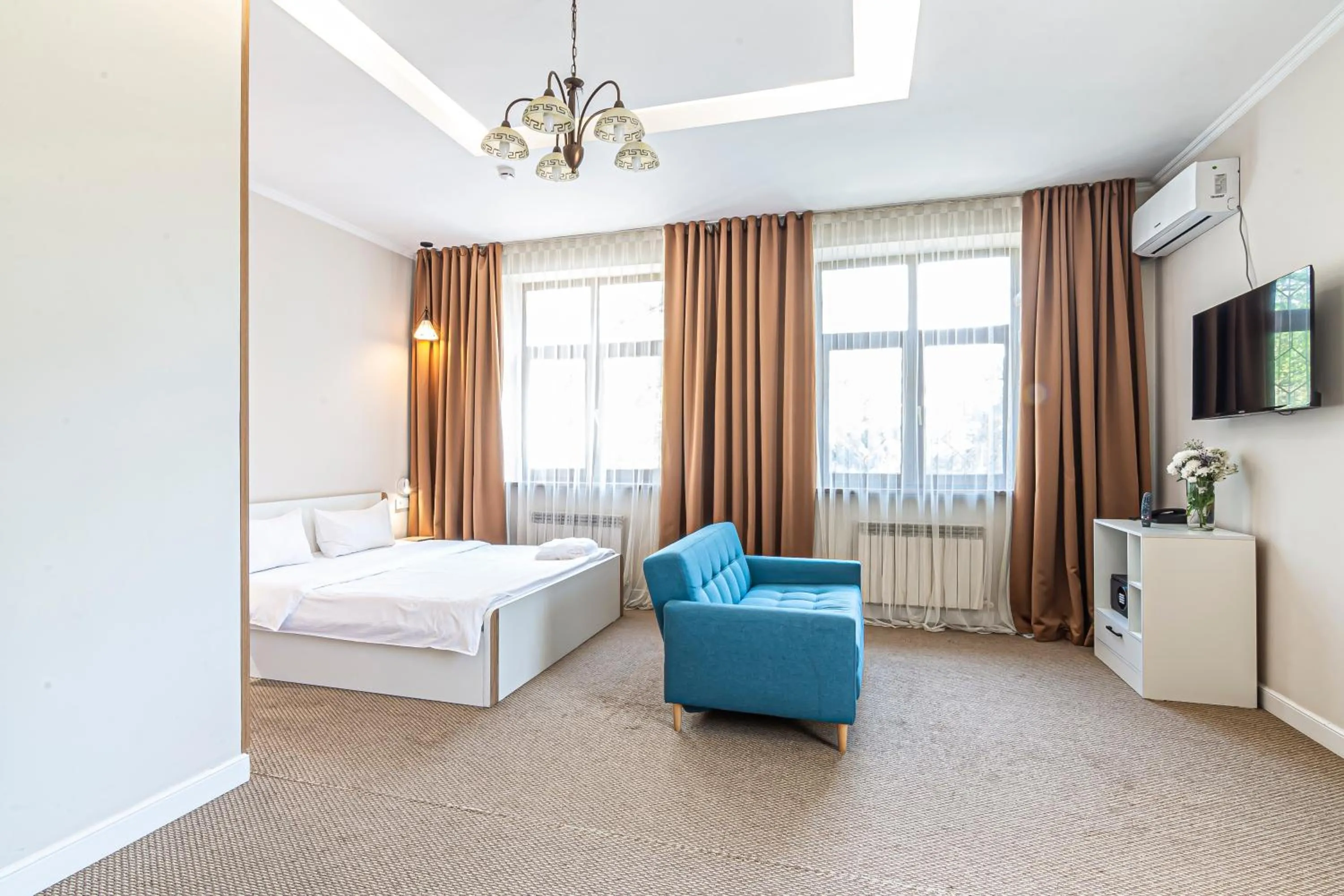 Photo of the whole room, Bed in AYKUN Hotel