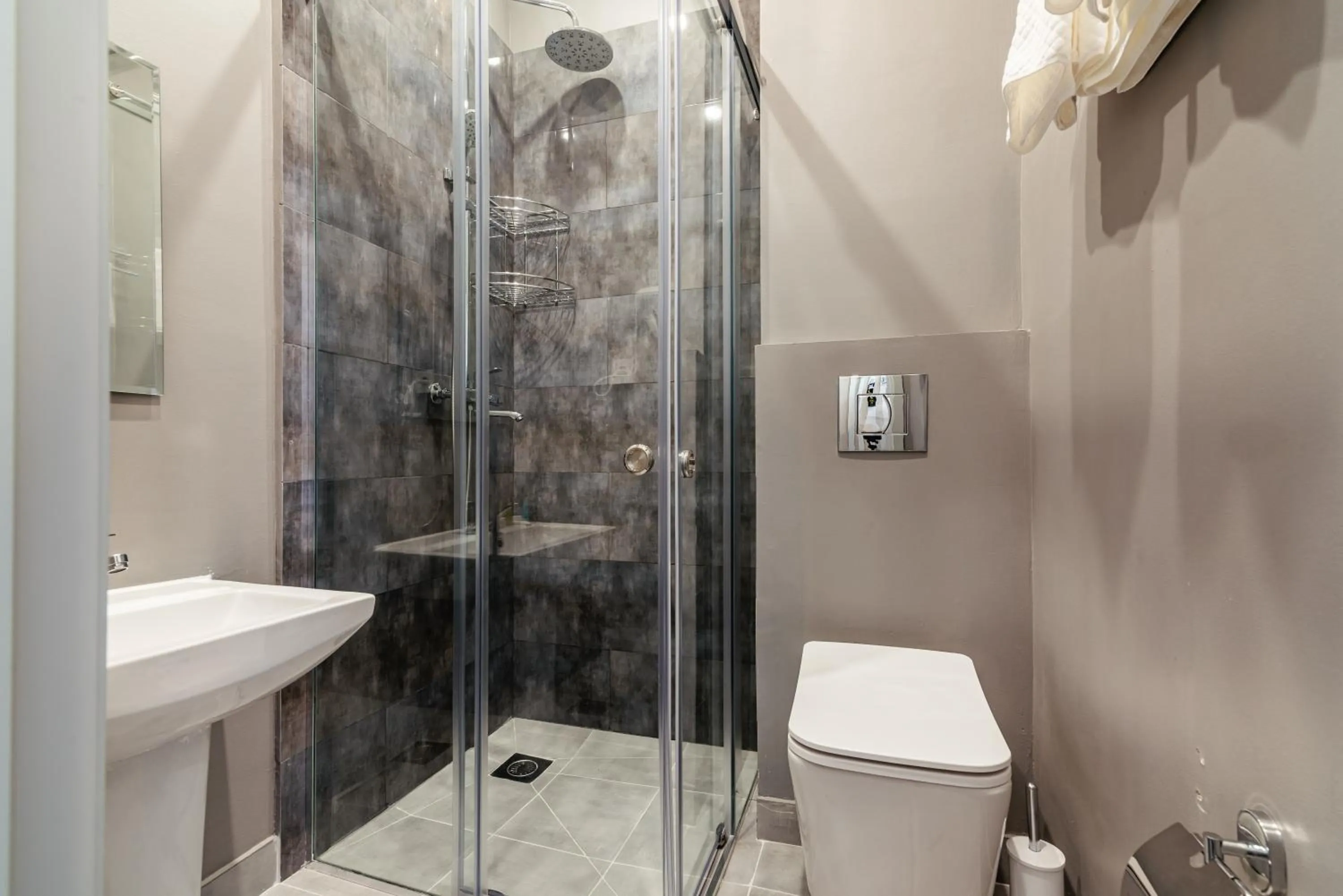 Shower in AYKUN Hotel