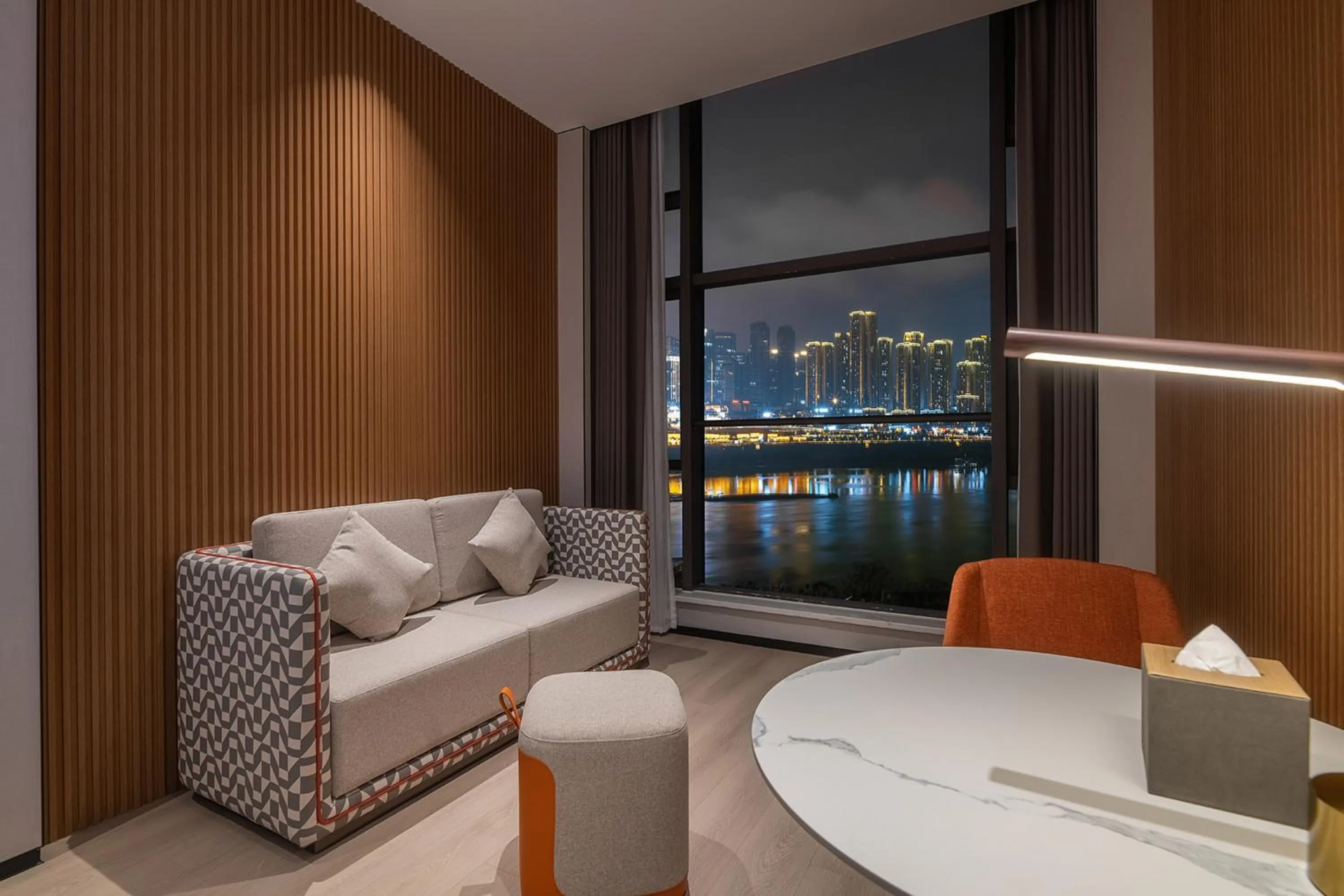 Photo of the whole room in Holiday Inn Express Chongqing Nanbin Road by IHG