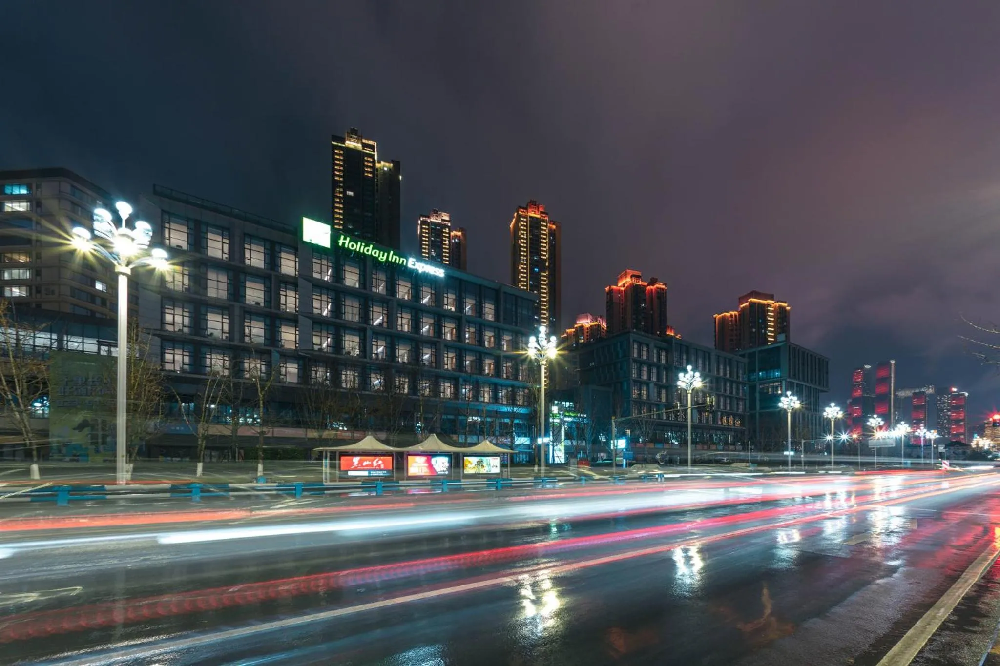 Property building in Holiday Inn Express Chongqing Nanbin Road by IHG