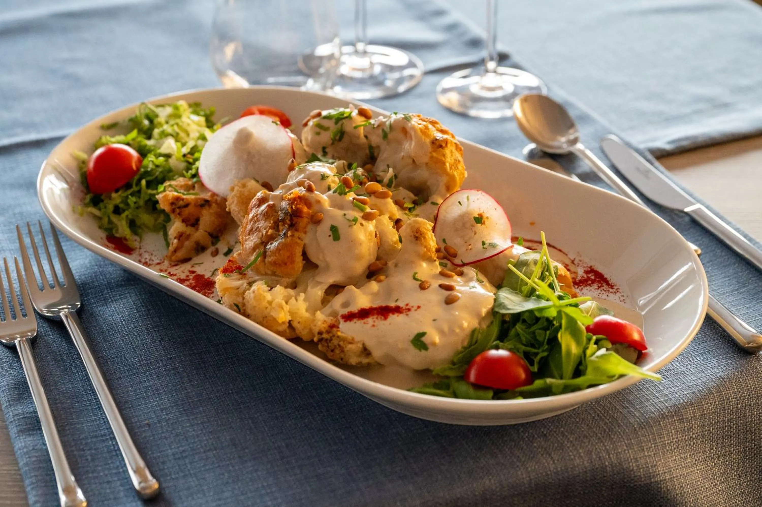 Food in Crowne Plaza Constanta - Mamaia Beach by IHG