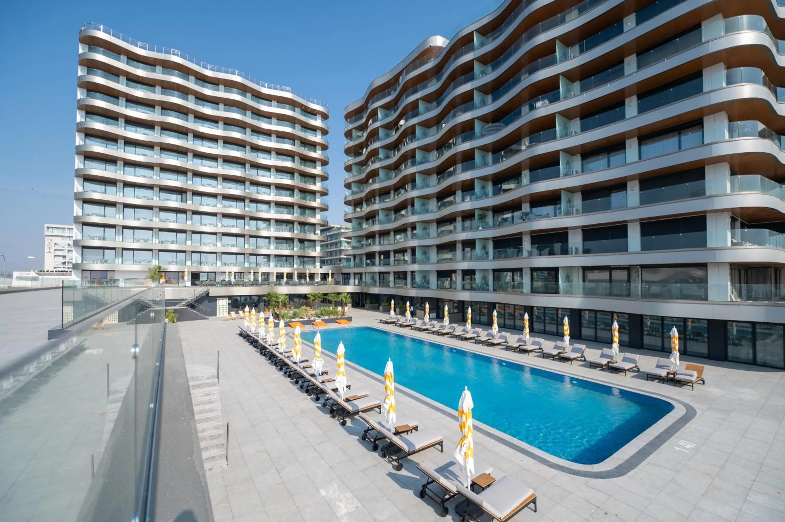 Crowne Plaza Constanta - Mamaia Beach by IHG