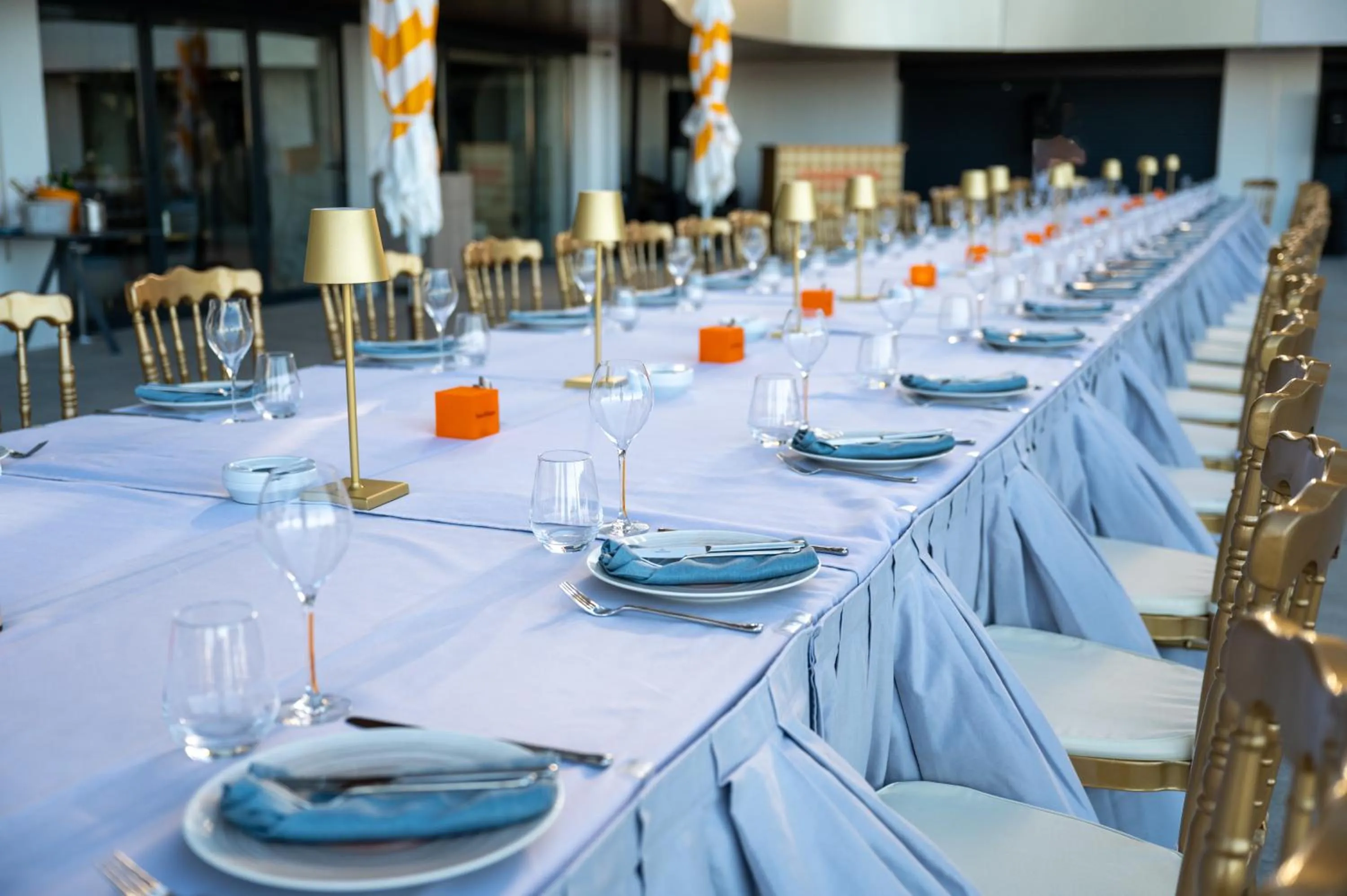 Restaurant/places to eat in Crowne Plaza Constanta - Mamaia Beach by IHG