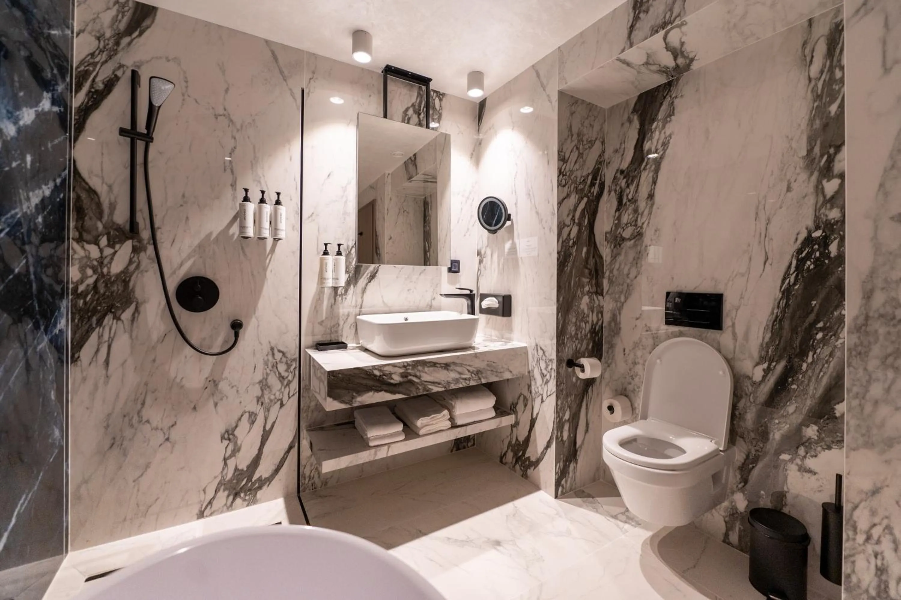 Shower in Crowne Plaza Constanta - Mamaia Beach by IHG