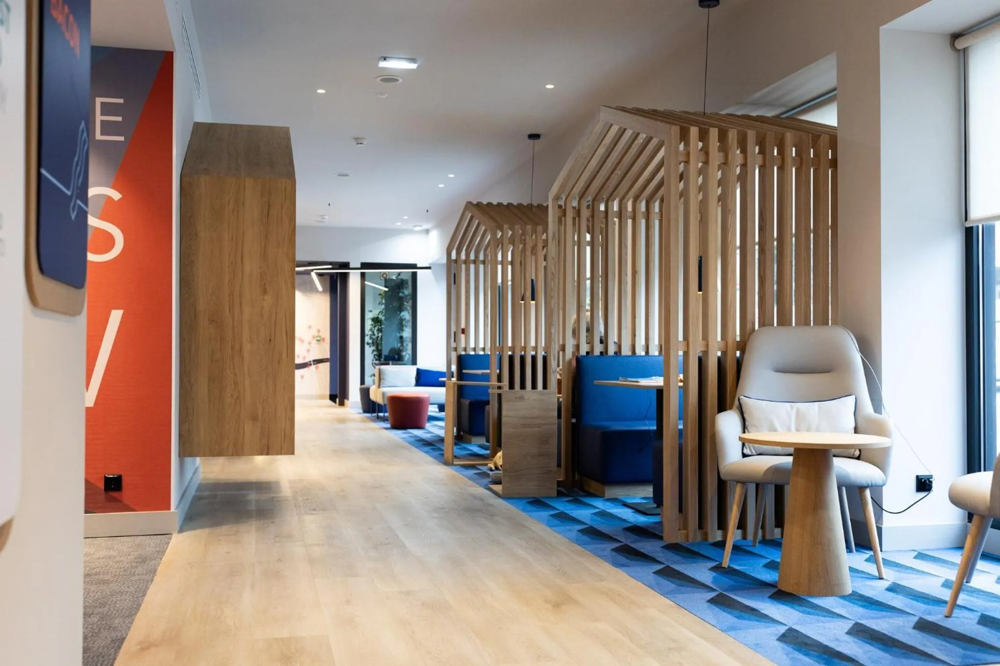 Meeting/conference room in Holiday Inn Express Porto - Boavista by IHG