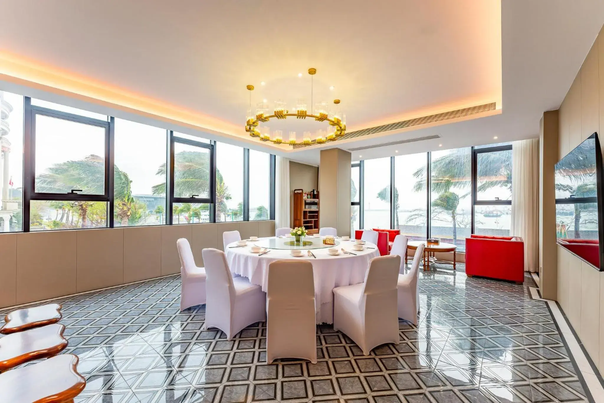 Restaurant/Places to Eat in Holiday Inn Express Zhuhai Guishan Island, an IHG Hotel Restaurant/Places to Eat in Holiday Inn Express Zhuhai Guishan Island, an IHG Hotel