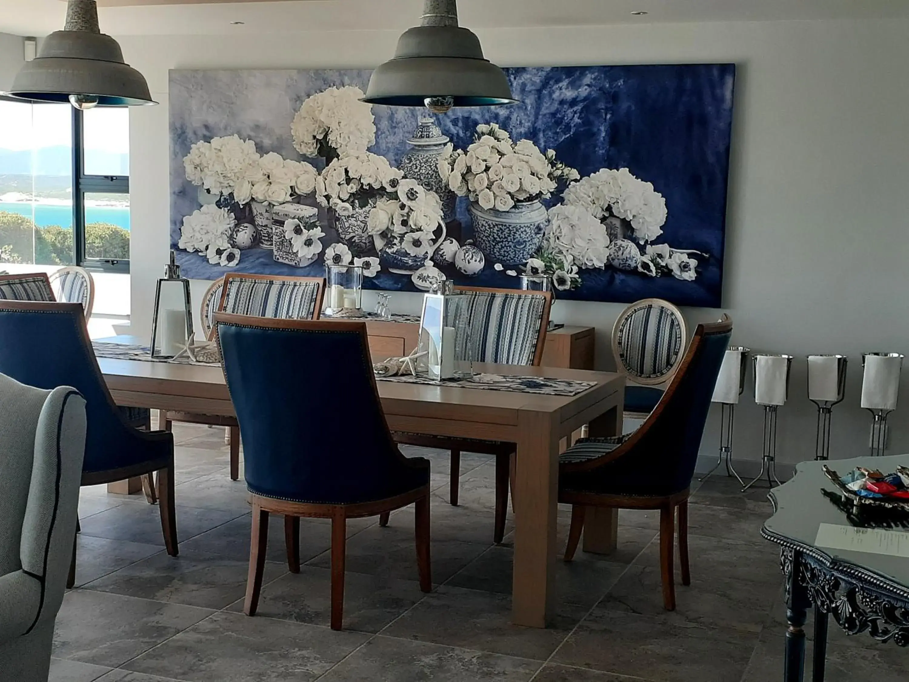 Restaurant/places to eat in 65onCliff Restaurant/places to eat in 65onCliff