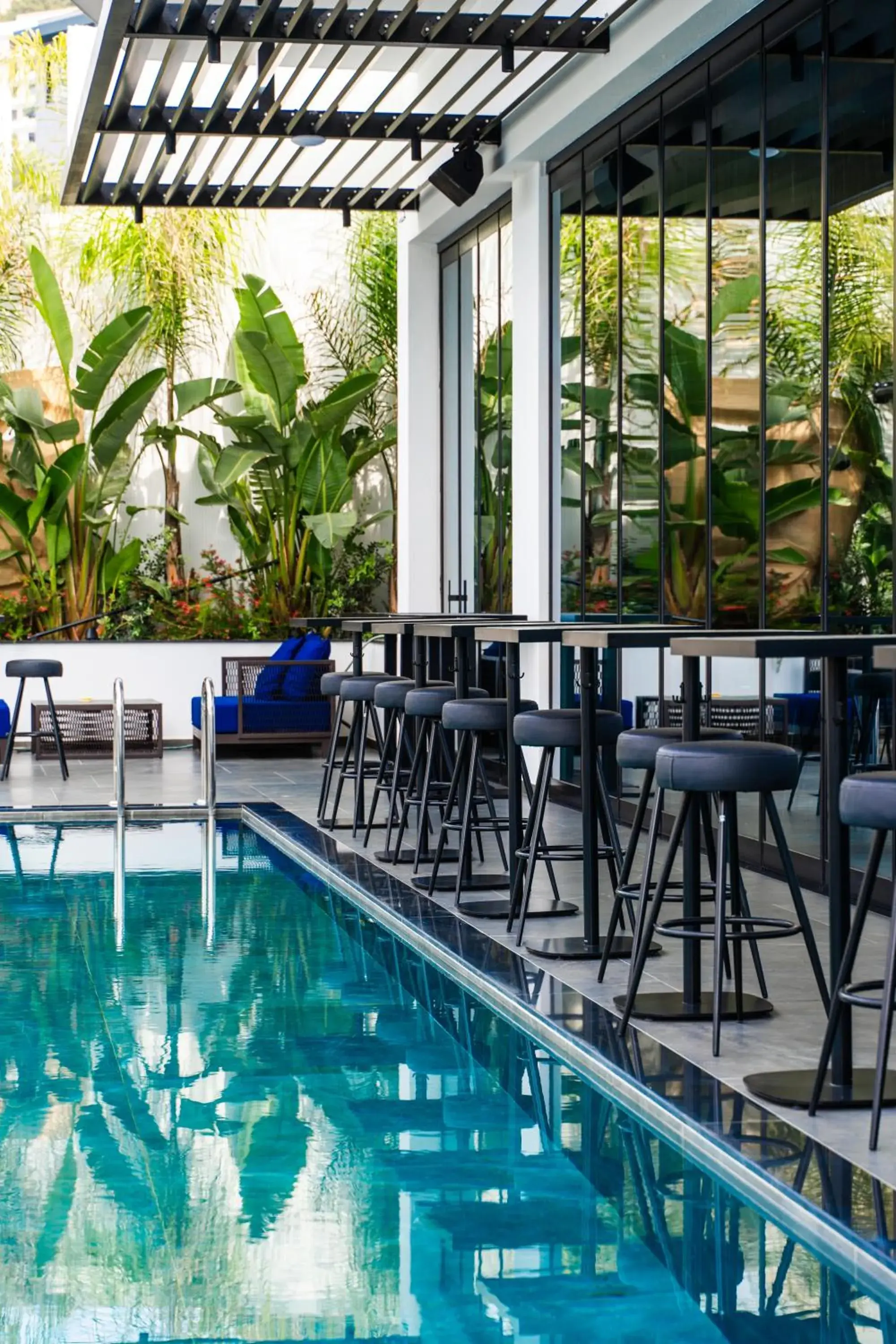 Swimming pool in Demi Hotel Swimming pool in Demi Hotel