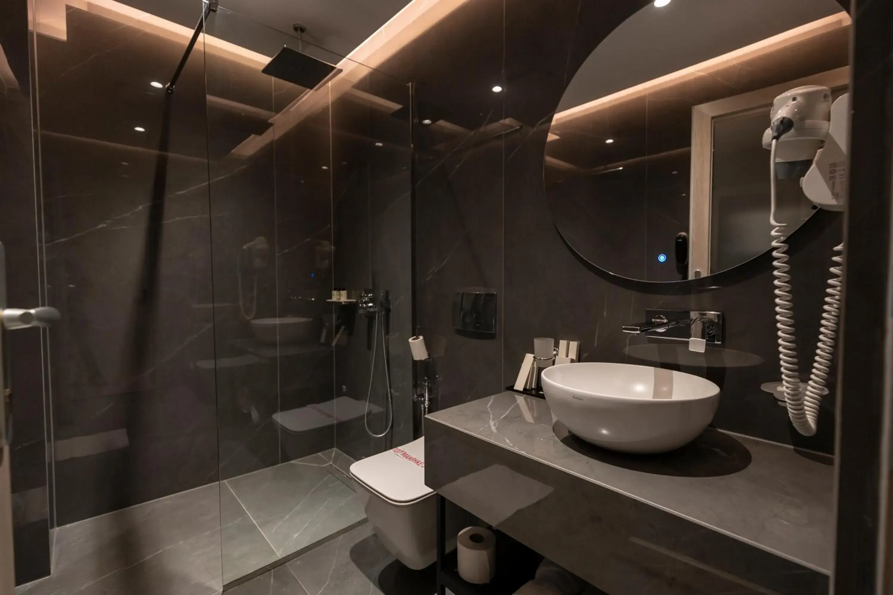 Bathroom in Demi Hotel Bathroom in Demi Hotel