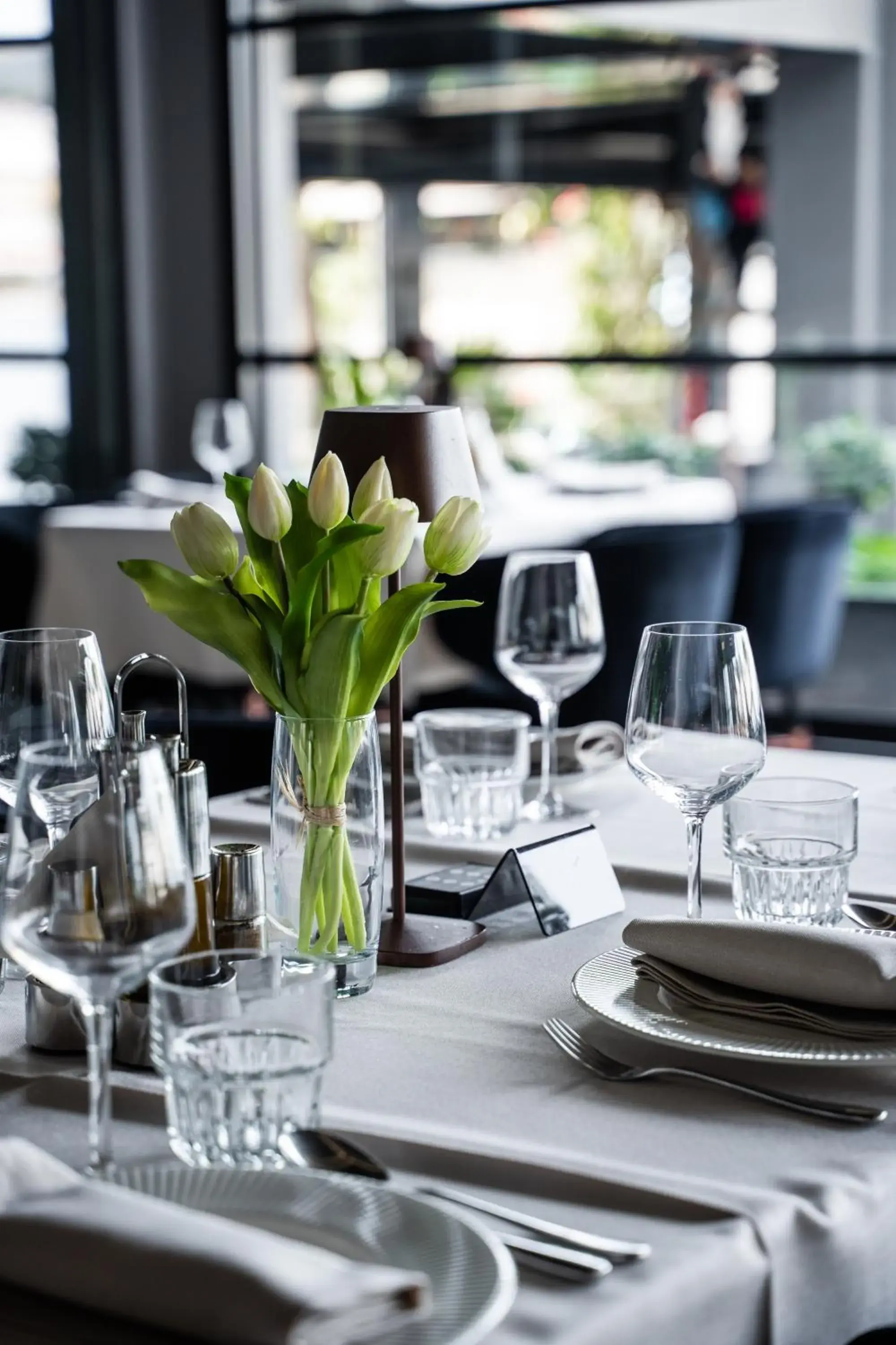 Restaurant/places to eat in Demi Hotel Restaurant/places to eat in Demi Hotel