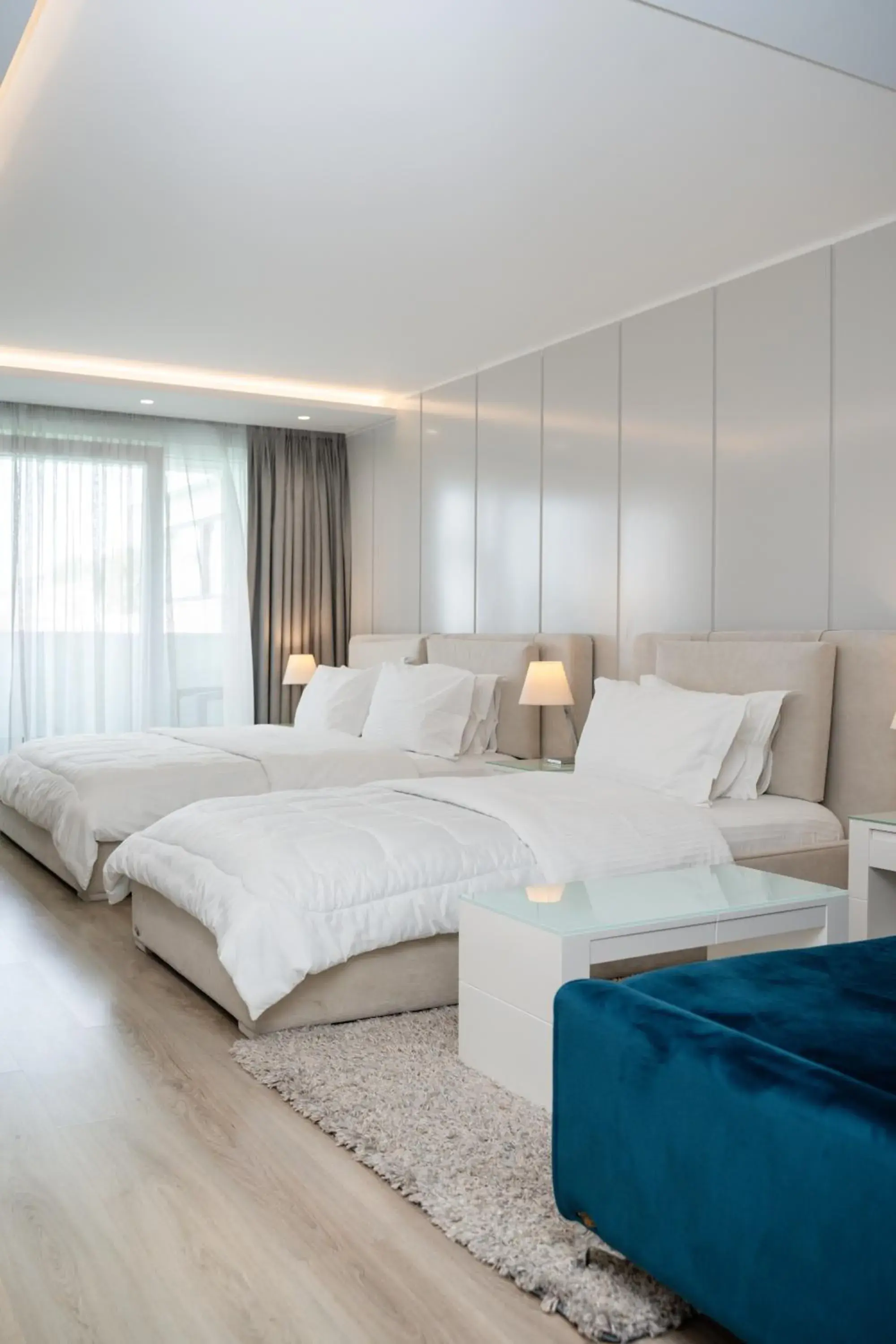 Double or Twin Room with Side Sea View in Demi Hotel Double or Twin Room with Side Sea View in Demi Hotel