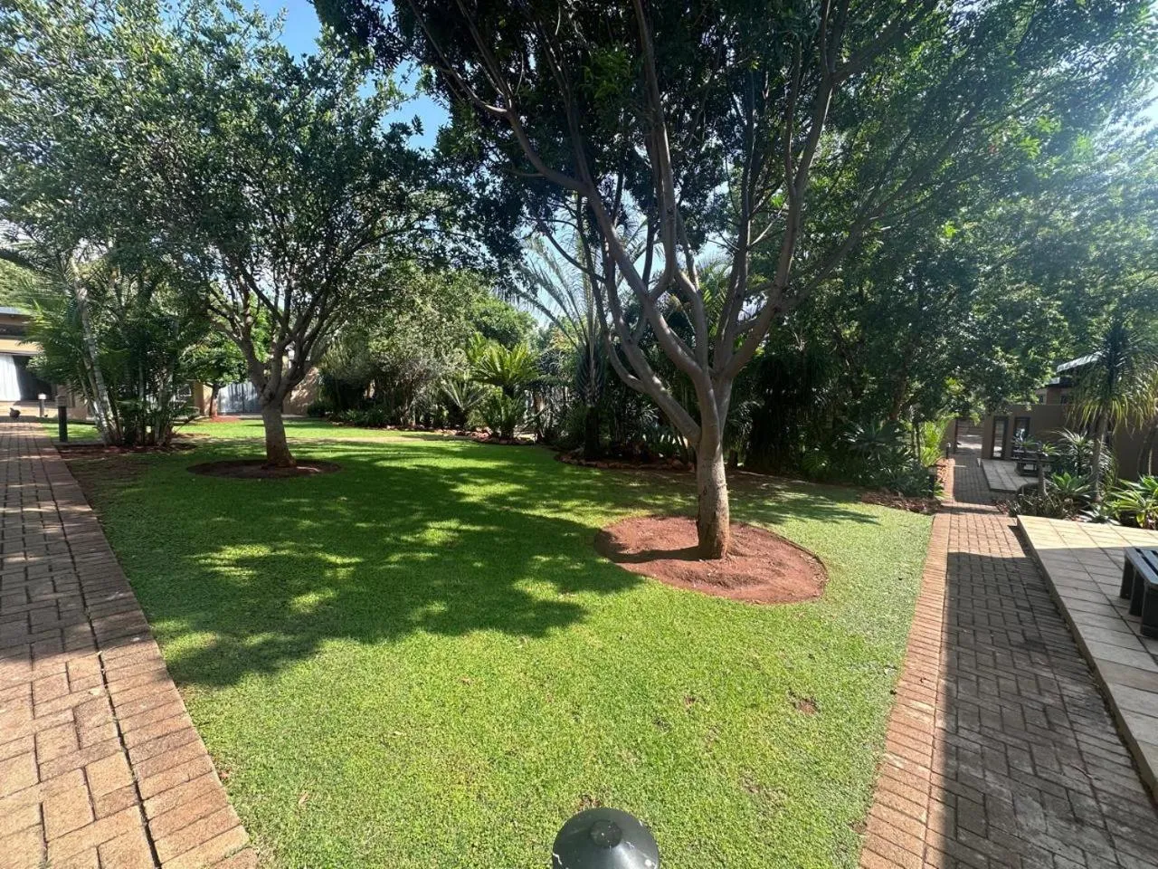 Garden in Manor Hills Guest Lodge