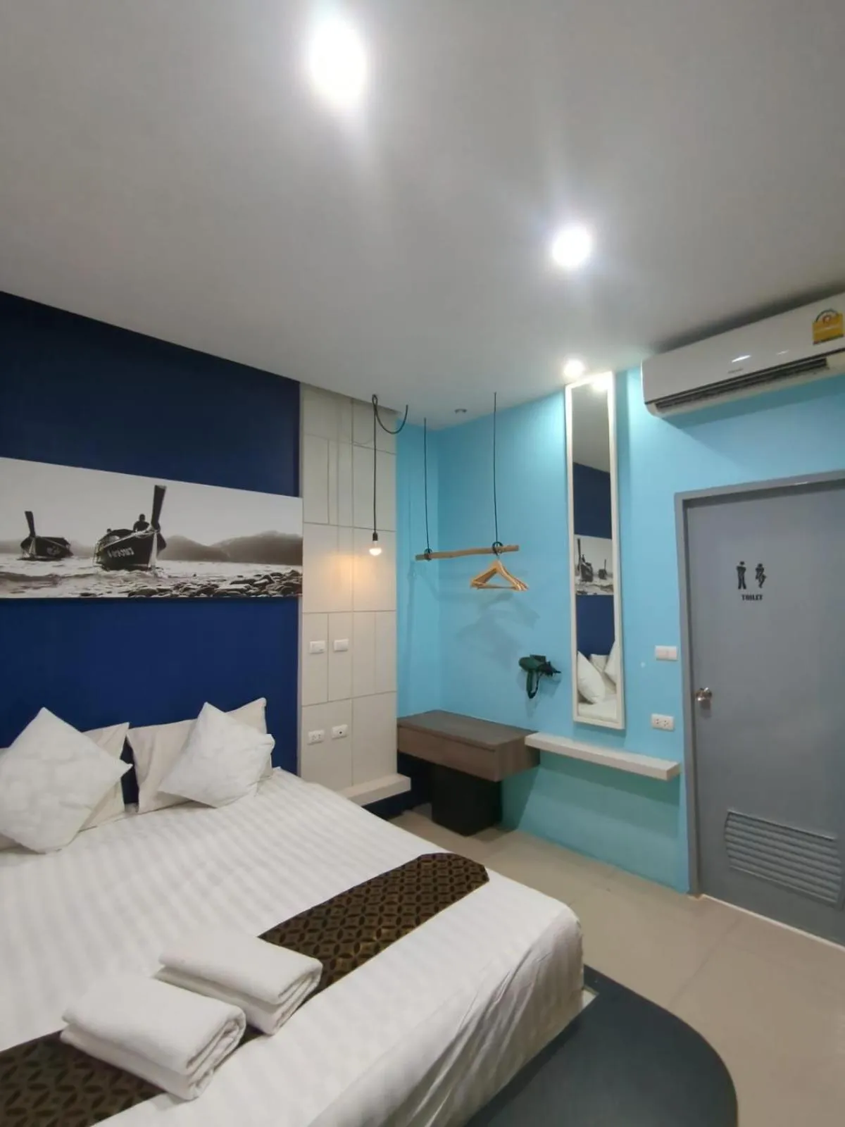 Bed in Hotel The Journey Patong New