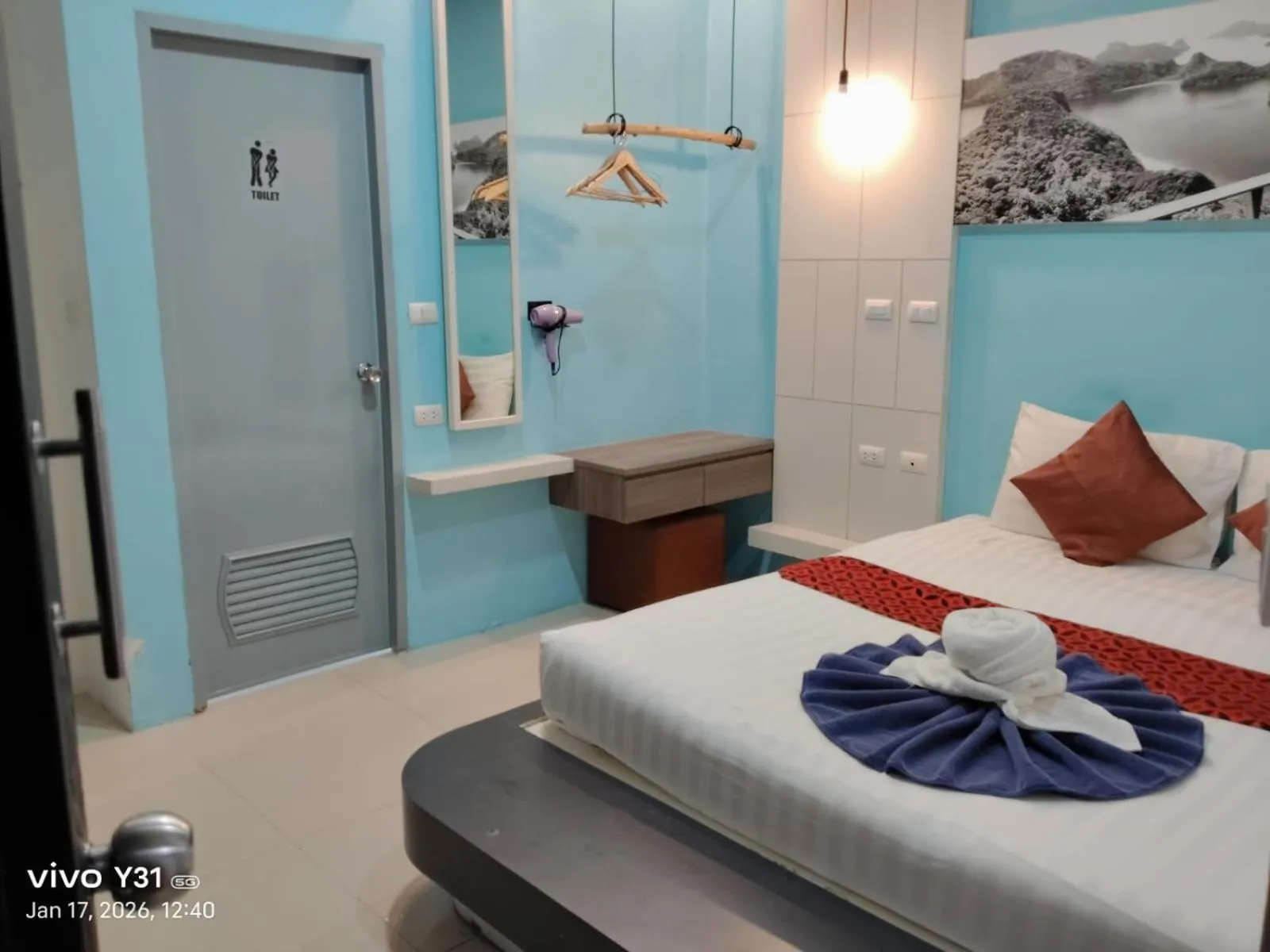 Bed in Hotel The Journey Patong New