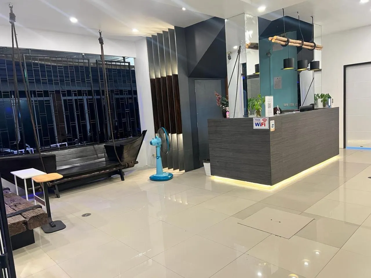 Seating area in Hotel The Journey Patong New