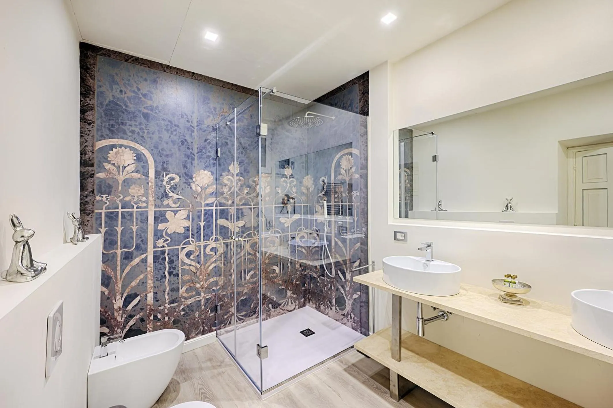 Shower in Casa Ciseri