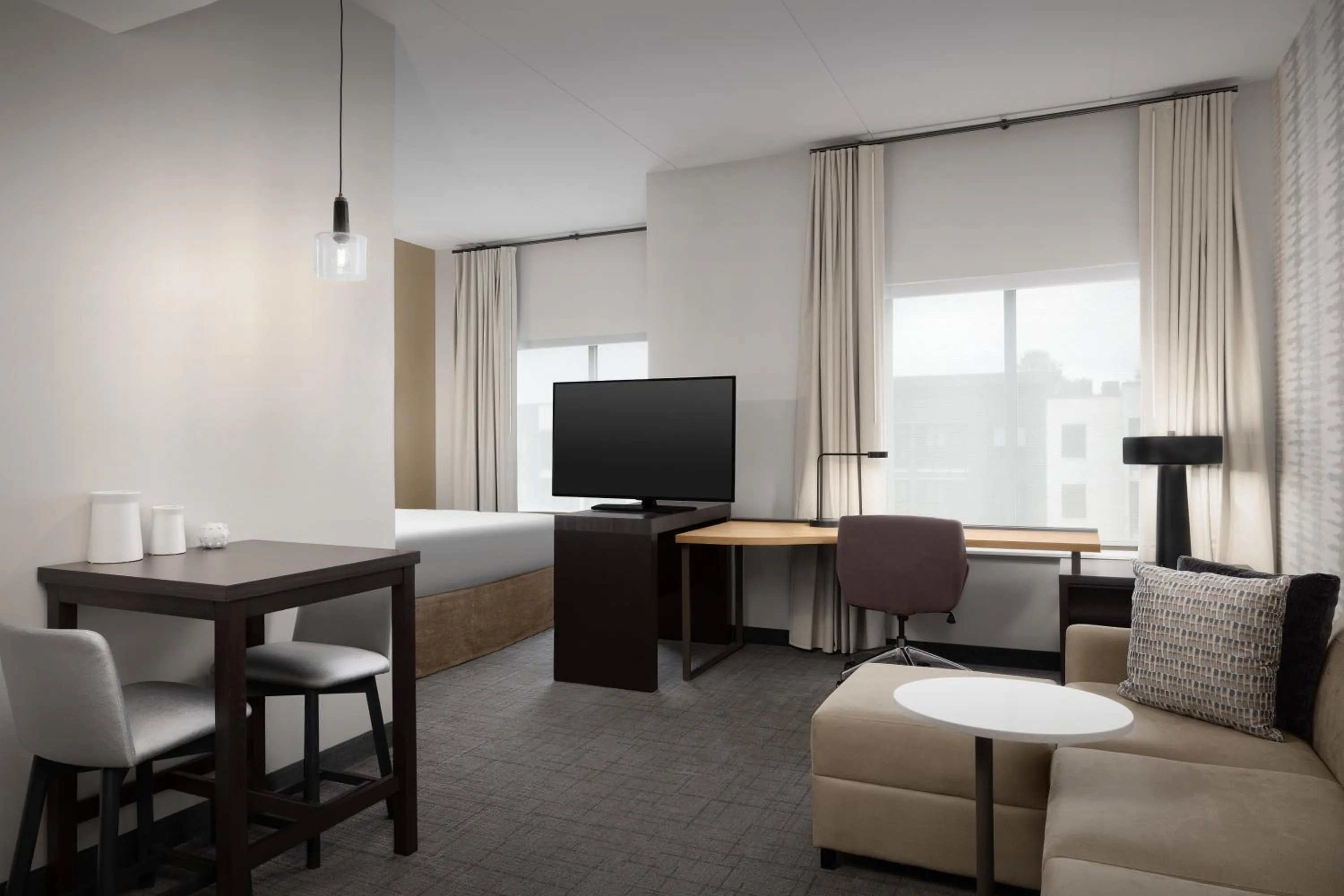 TV and multimedia, Bed in Residence Inn by Marriott Kenwood Cincinnati
