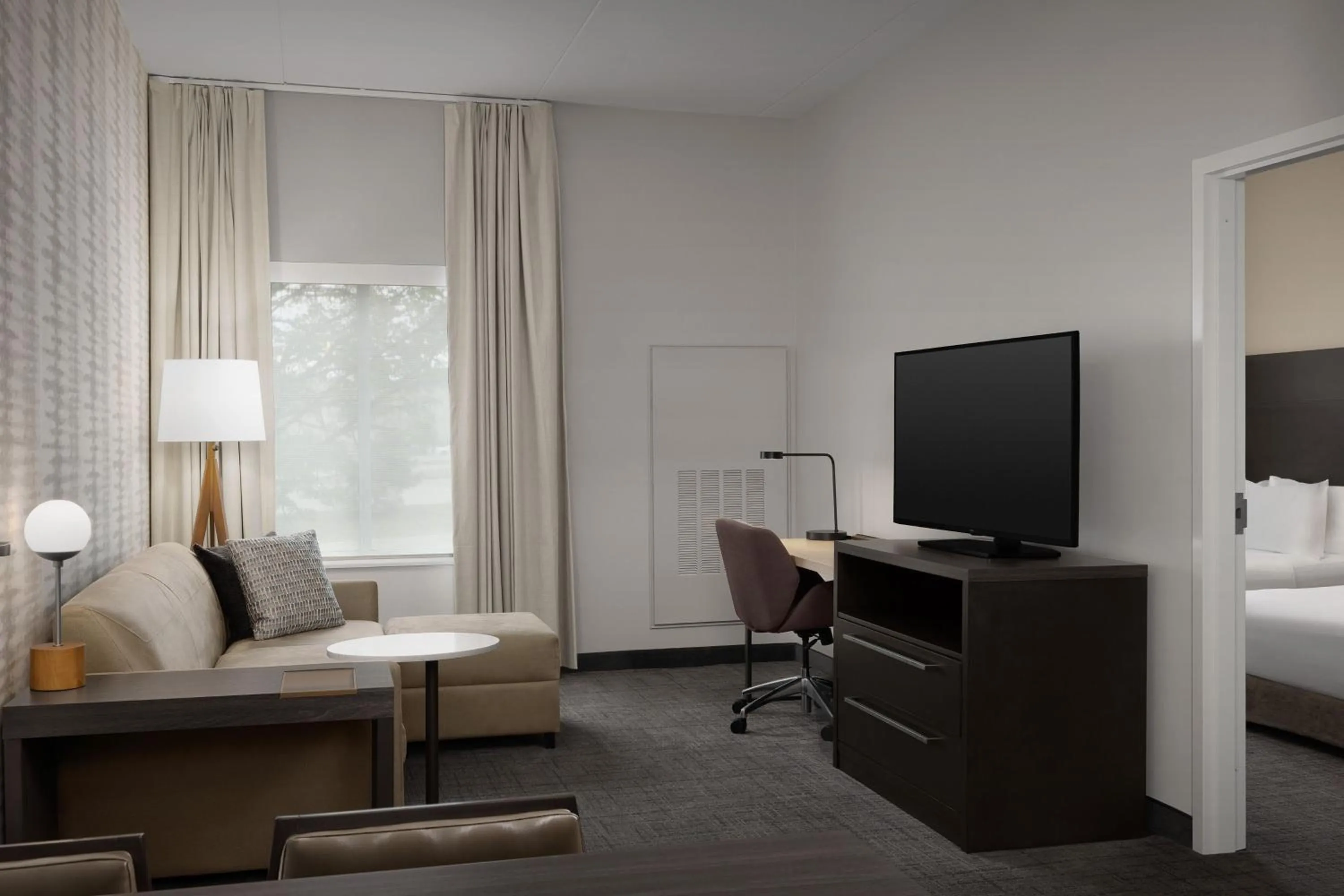 Bedroom, Bed in Residence Inn by Marriott Kenwood Cincinnati