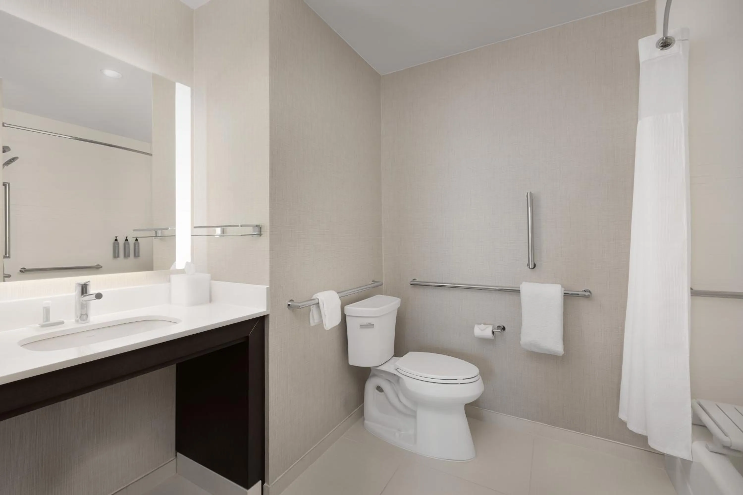 Bathroom in Residence Inn by Marriott Kenwood Cincinnati