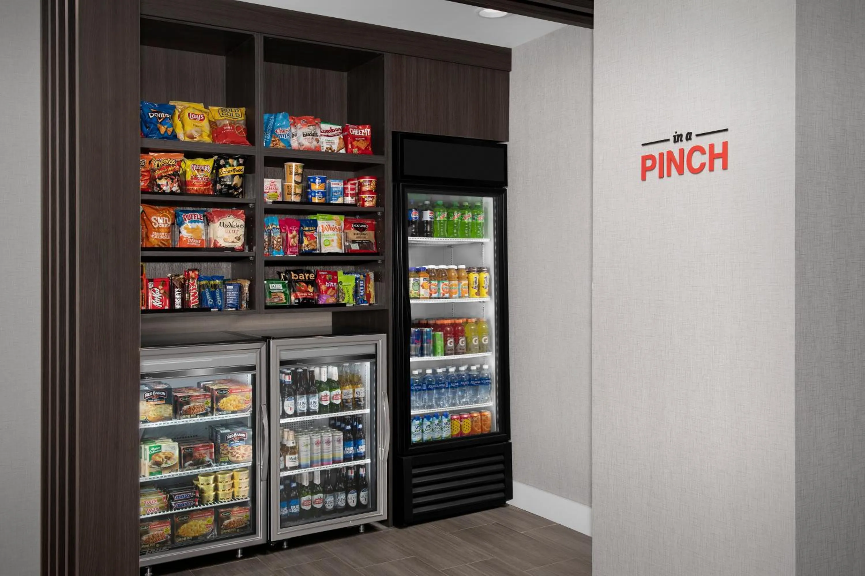 Food and drinks in TownePlace Suites Jacksonville Airport