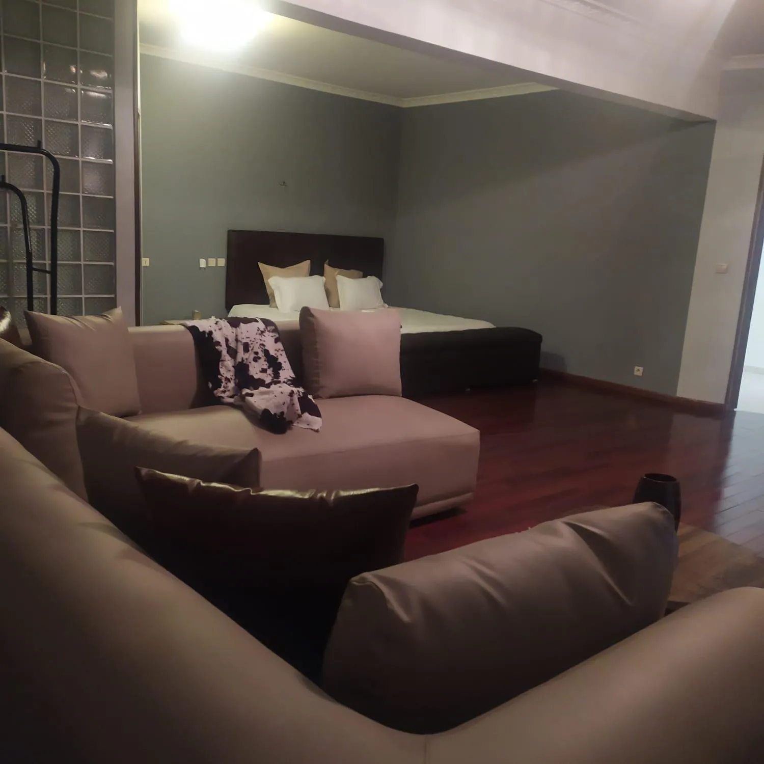 Photo of the whole room in Hôtel Les 12 Collines, Ivato Aéroport