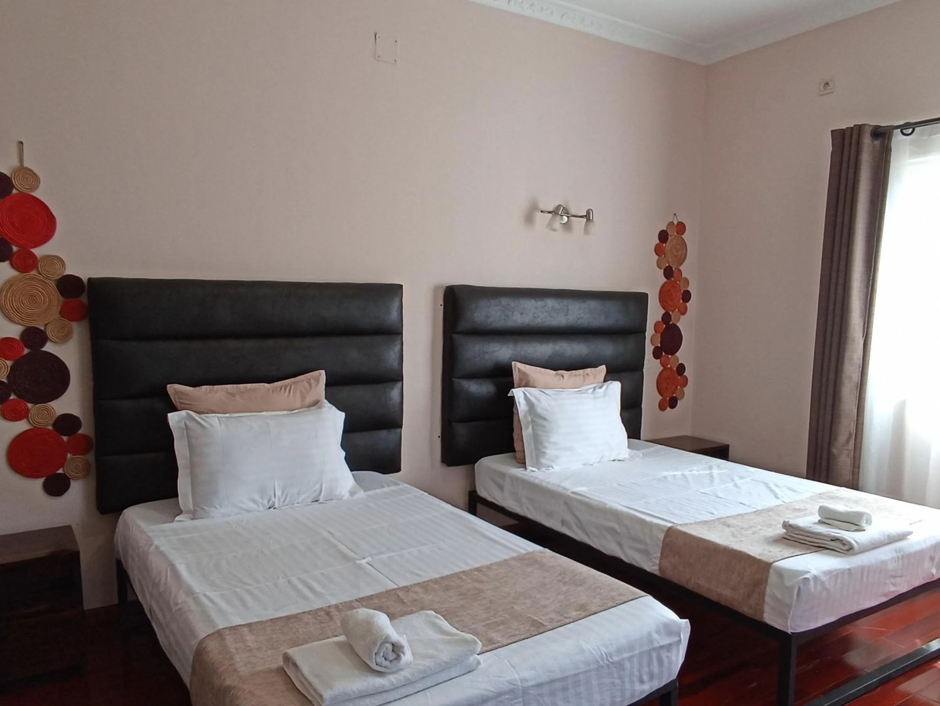 Bed in Hôtel Les 12 Collines, Ivato Aéroport