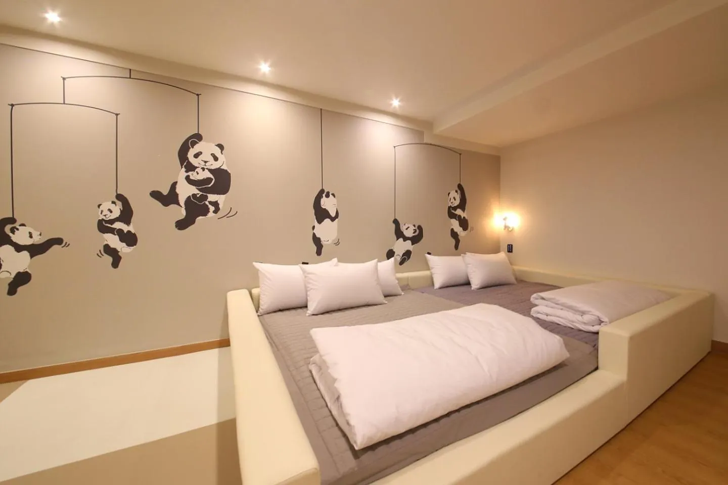 Decorative detail, Bed in MGM Hotel