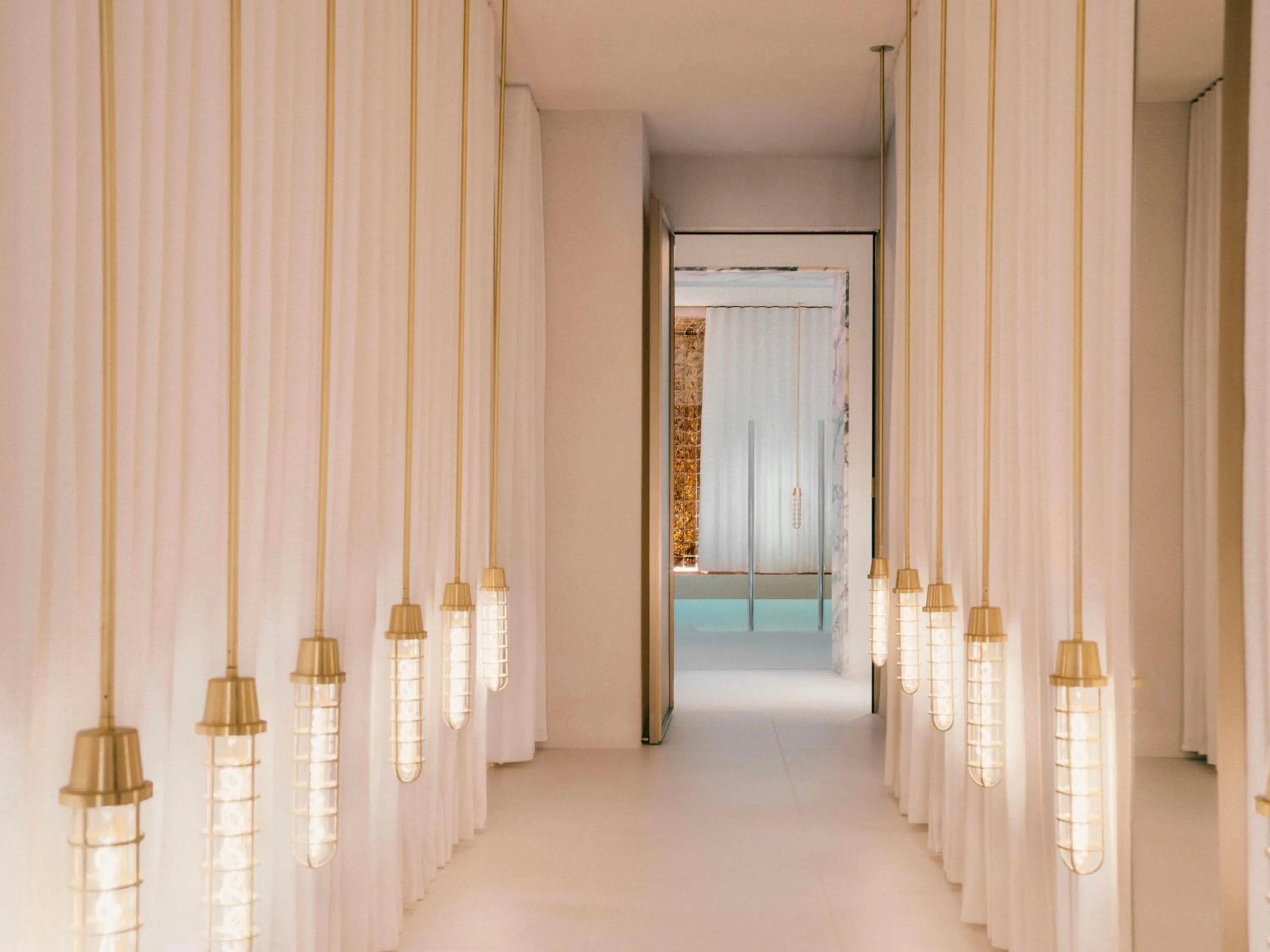 Spa and wellness centre/facilities in Brach Madrid - Evok Collection