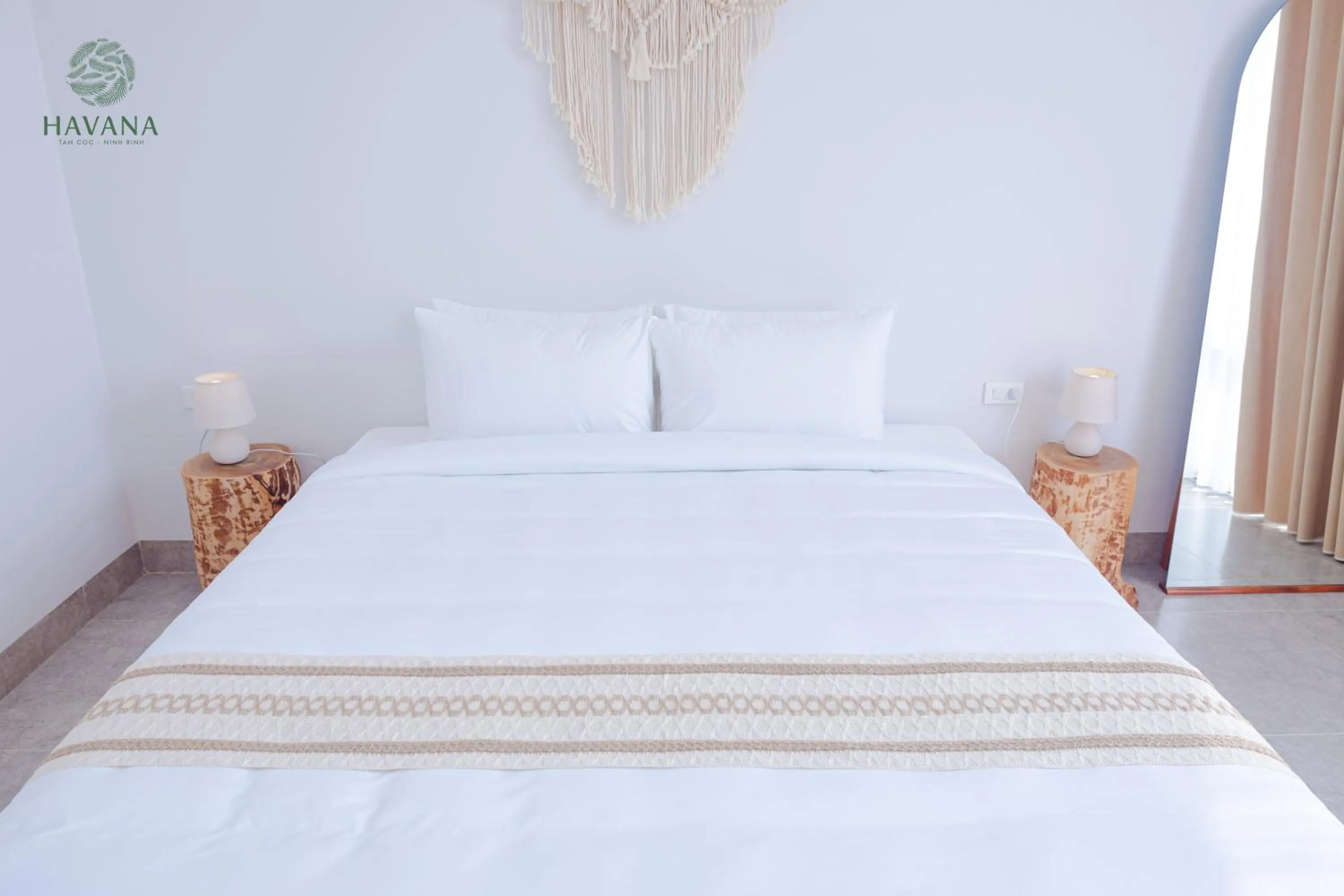 Bed in Havana Tam Coc Ninh Binh