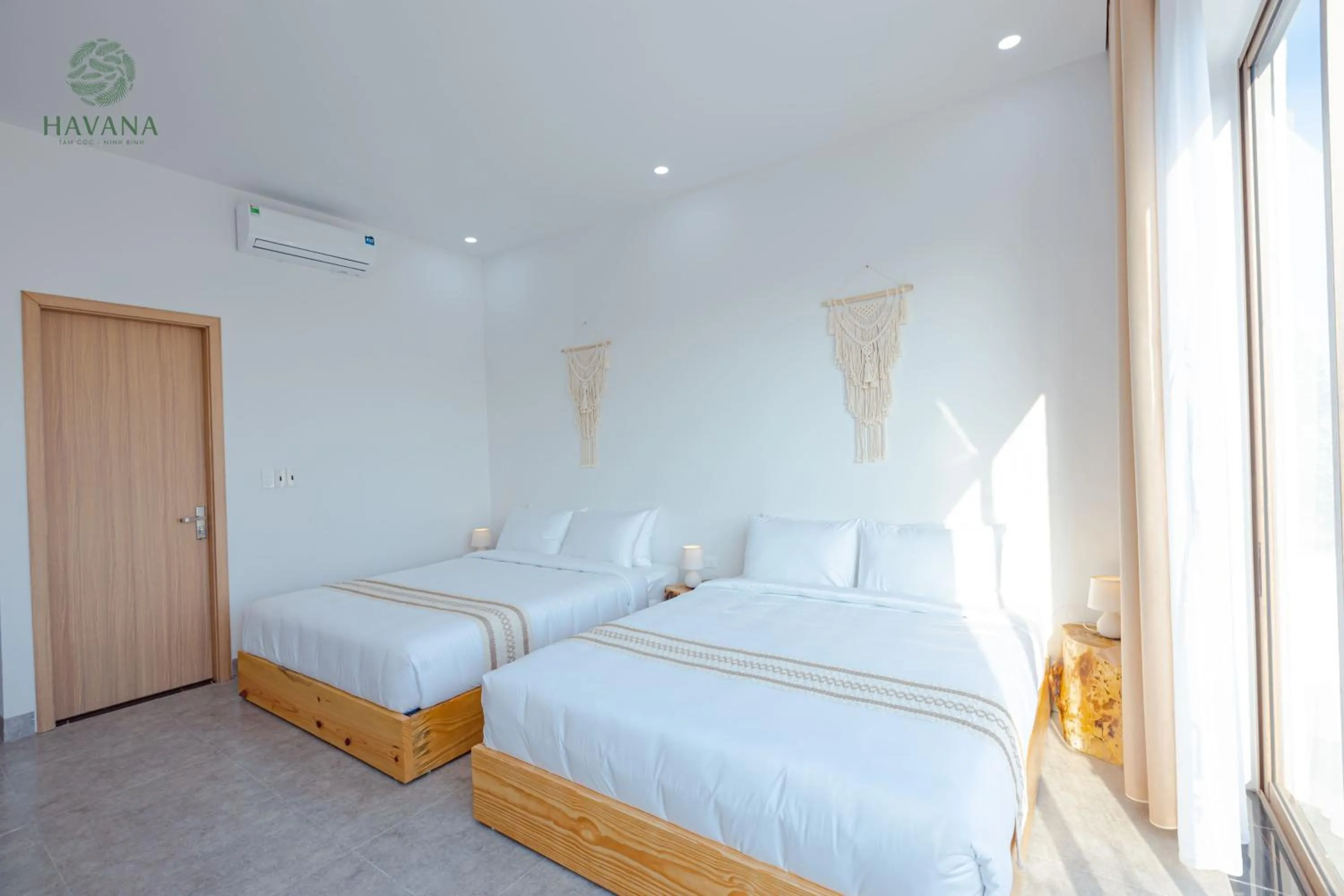 Bed in Havana Tam Coc Ninh Binh