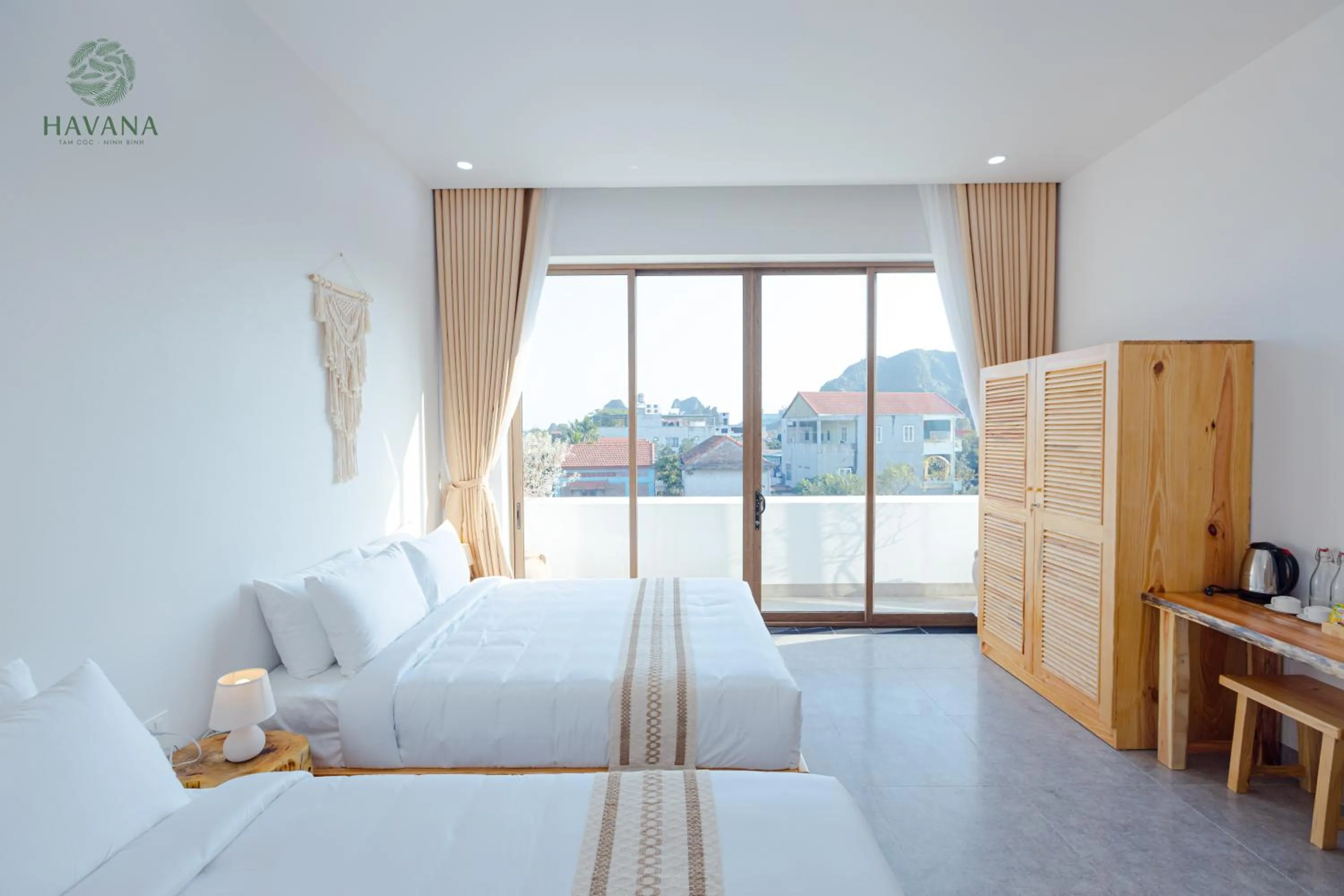 Bed in Havana Tam Coc Ninh Binh