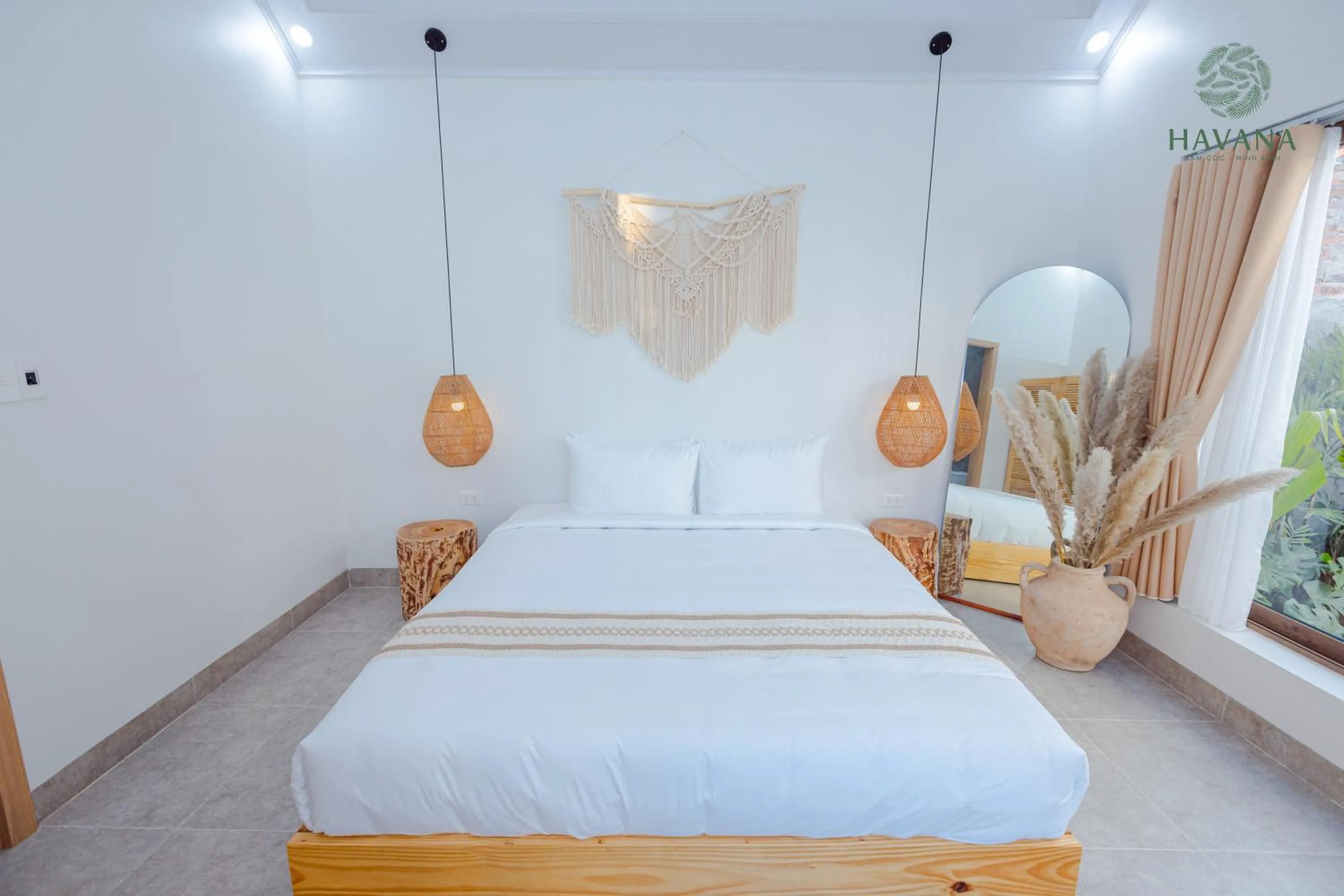 Bed in Havana Tam Coc Ninh Binh