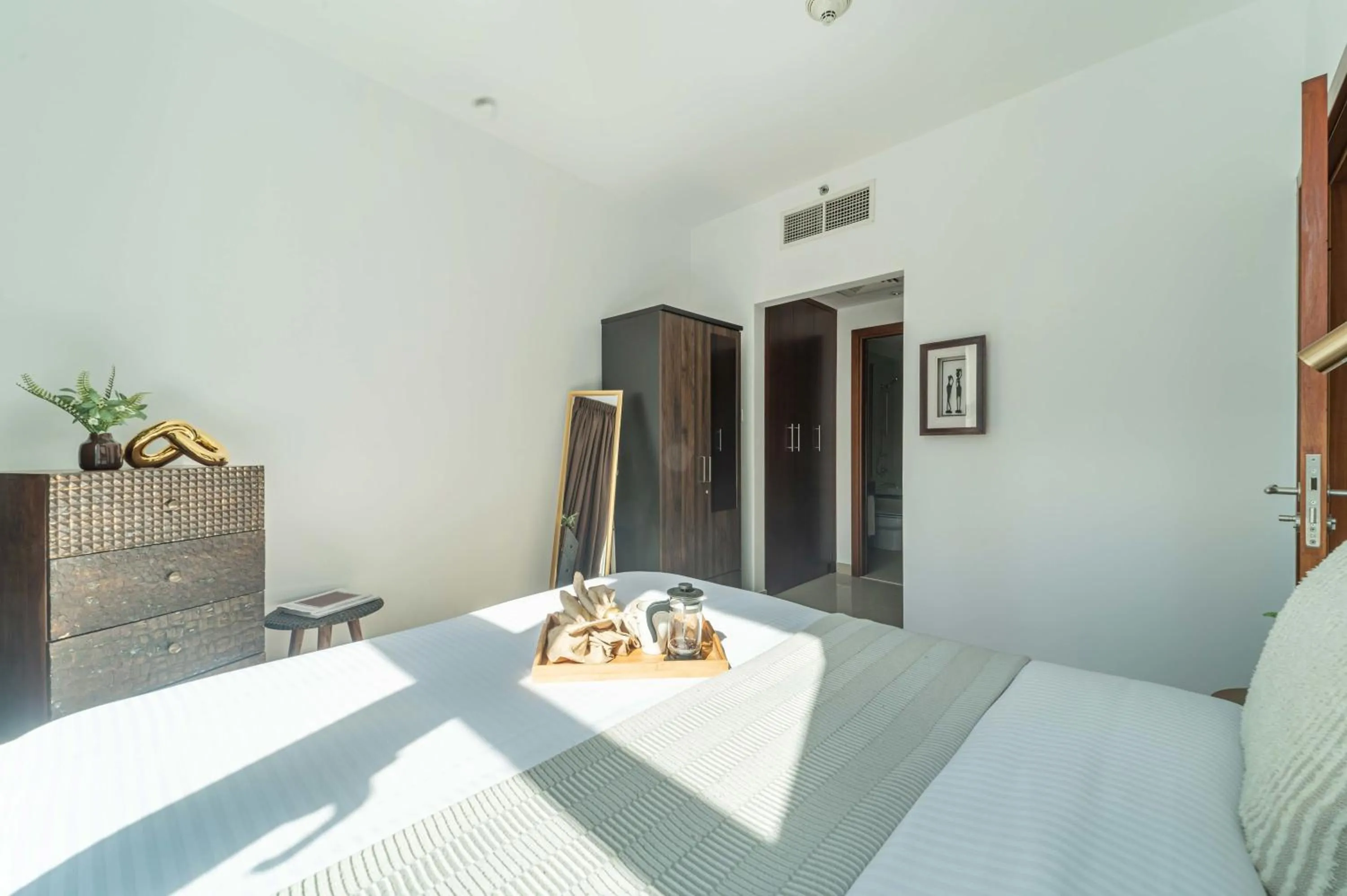 Frank Porter - Stand Point