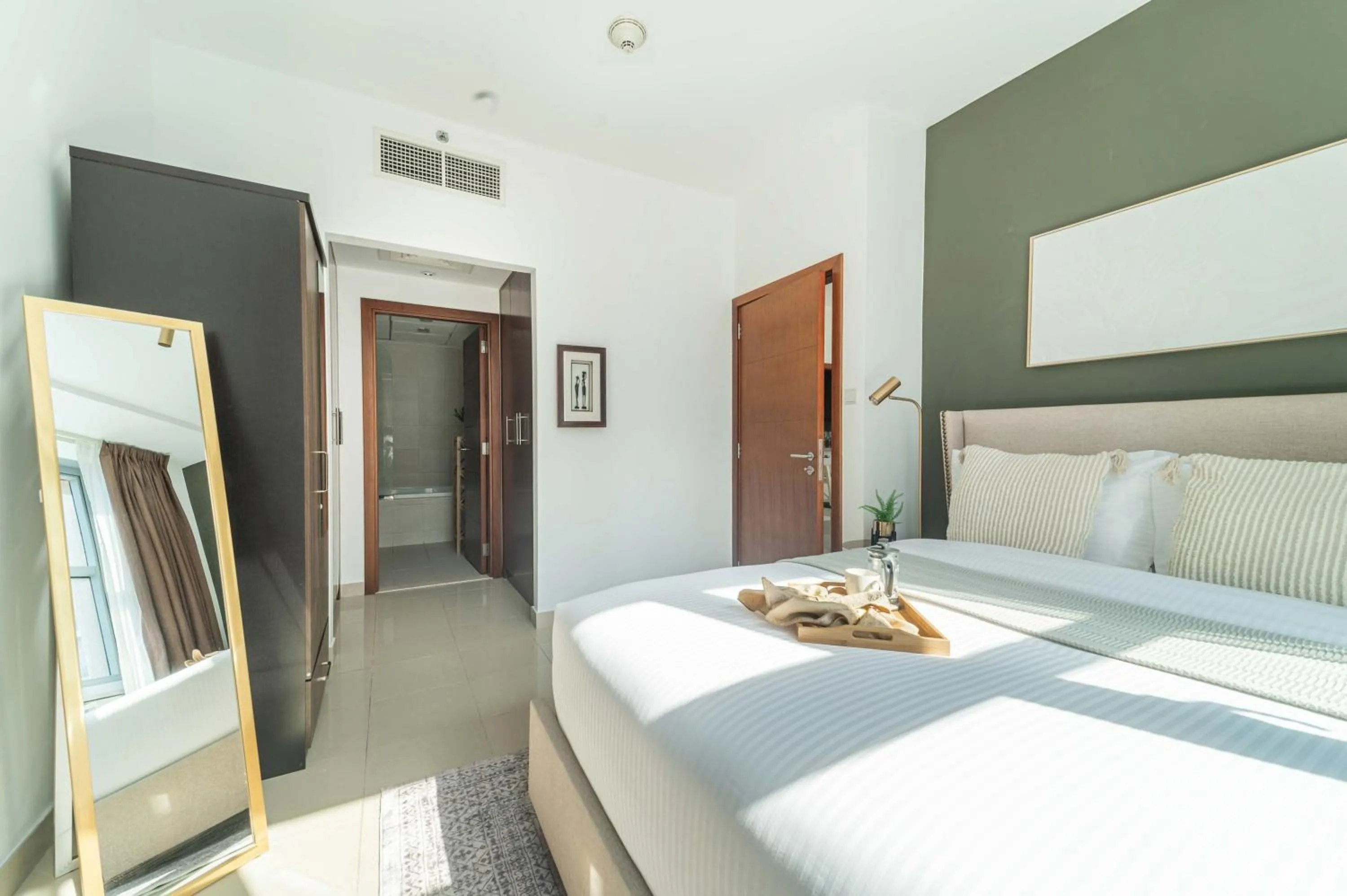 Frank Porter - Stand Point