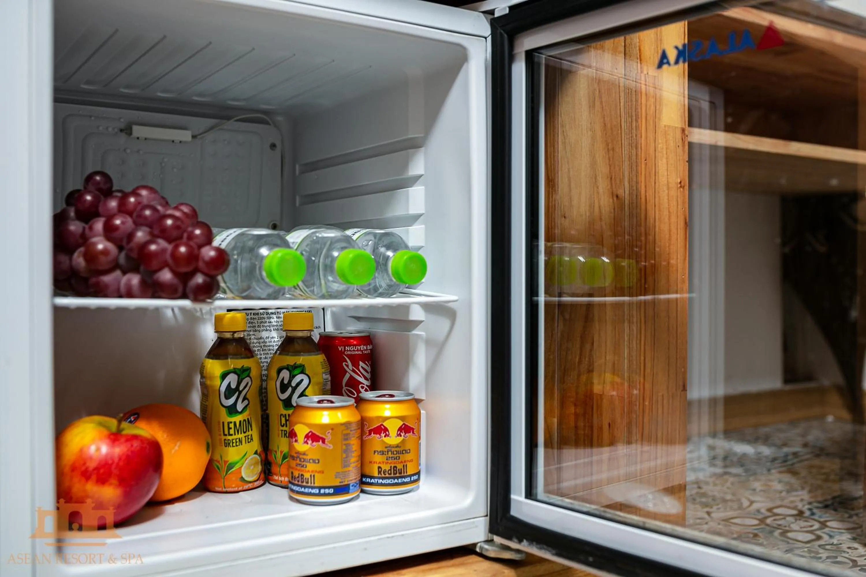 minibar in Asean Resort - Shiki Onsen & Spa