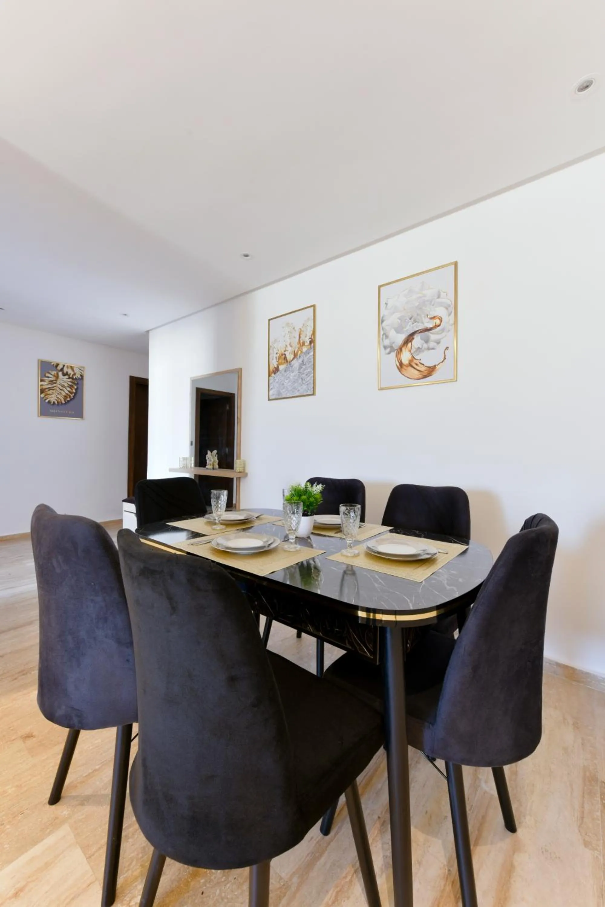 Charming Cozy Apartment - Rabat Center - Free parking & AirC & Fiber internet