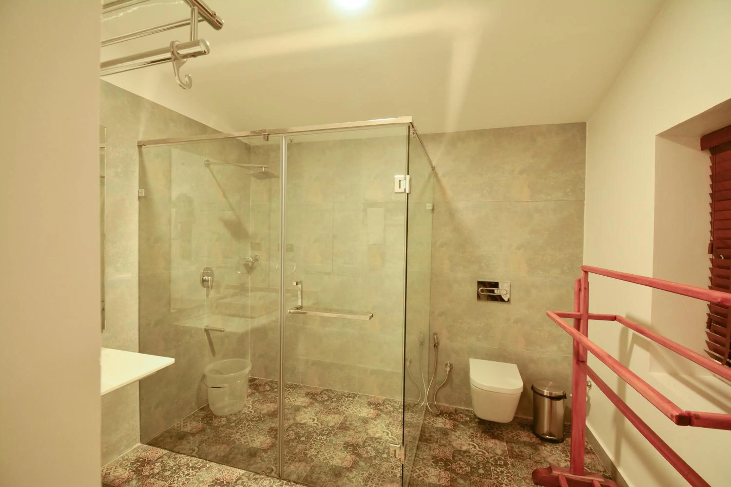 Shower in Craigmore By Kodai Resort Hotel