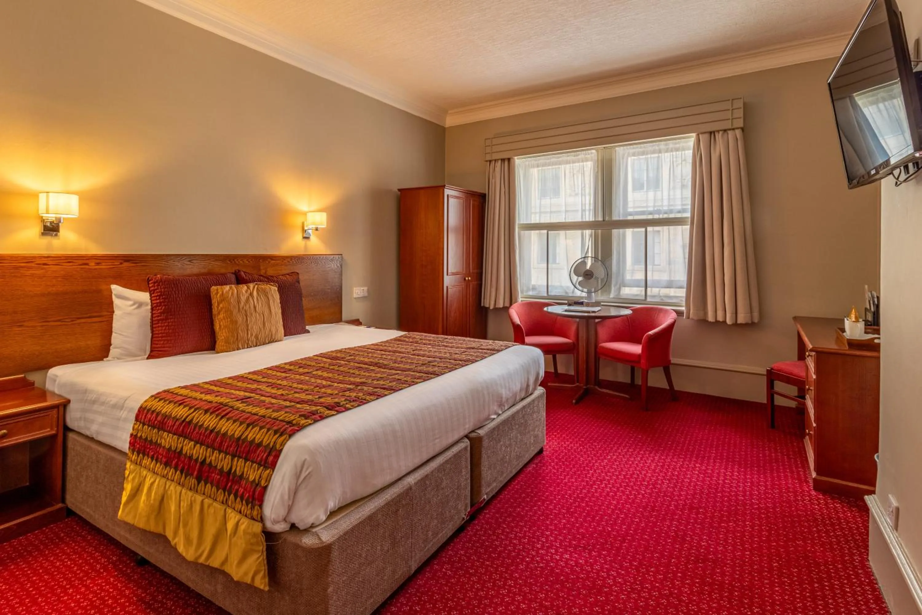 Bed in The Midland Hotel