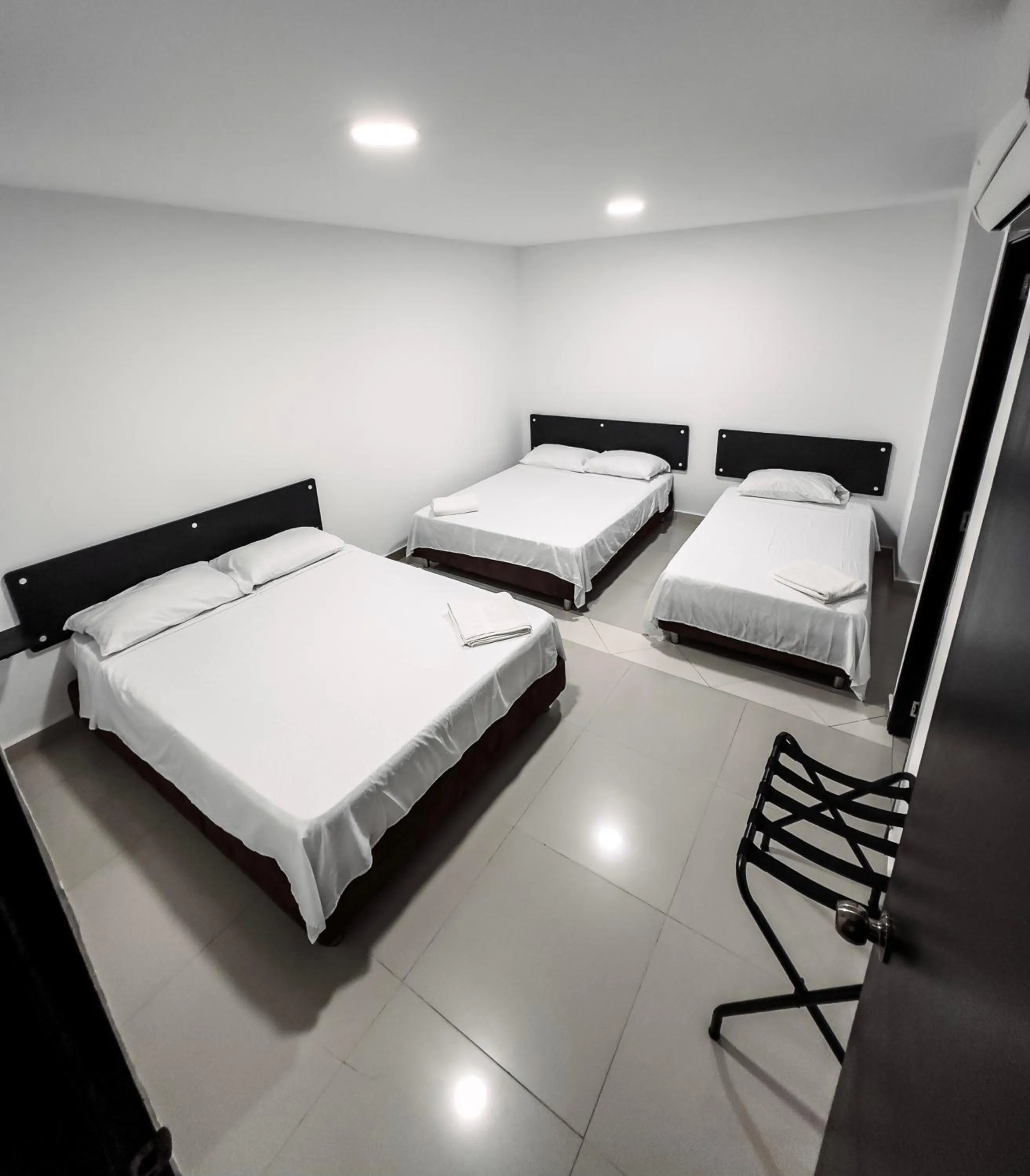 Bed in Hotel bazurto plaza