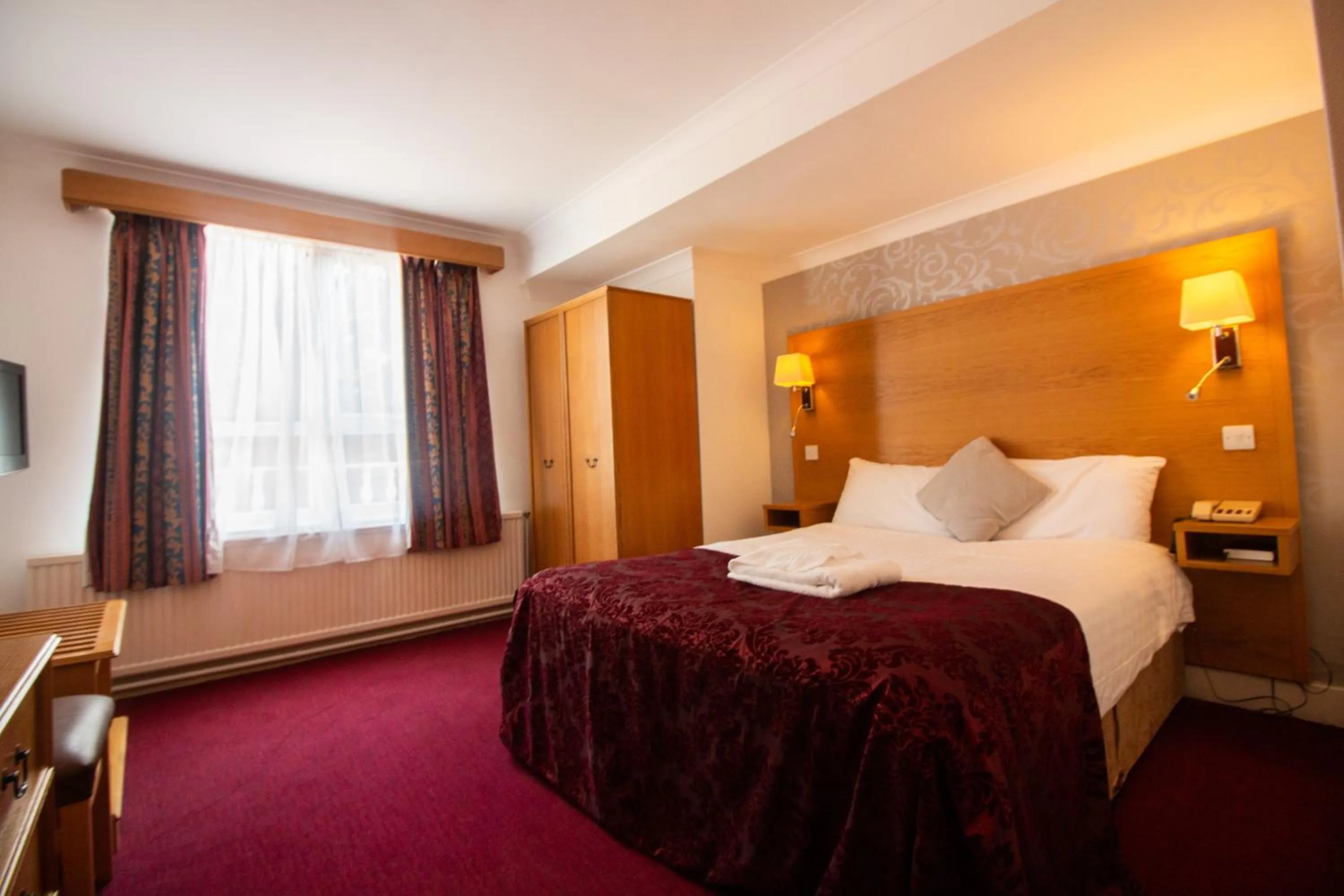 Photo of the whole room, Bed in Westone Manor Hotel