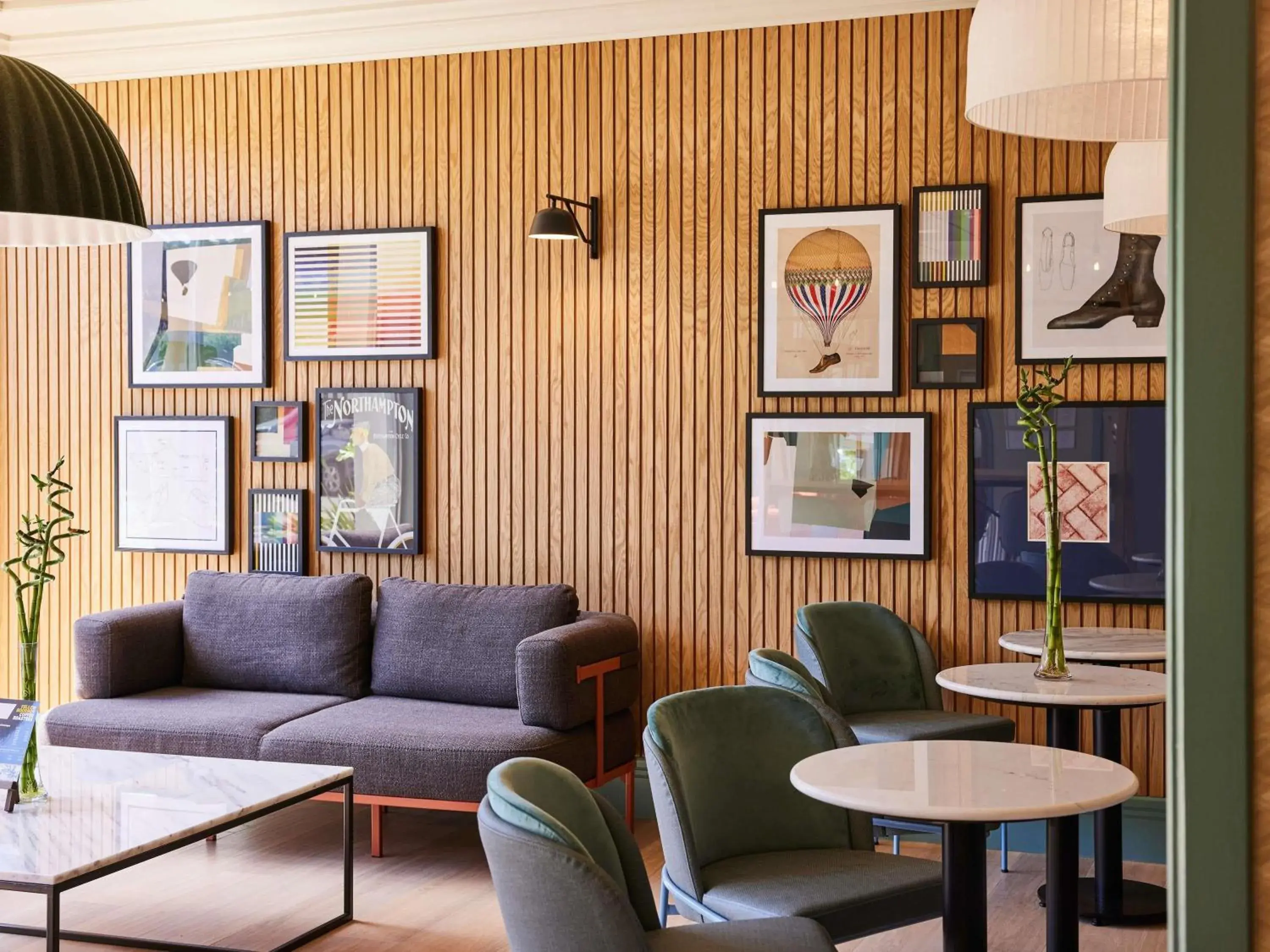 Property building in Mercure Northampton Property building in Mercure Northampton